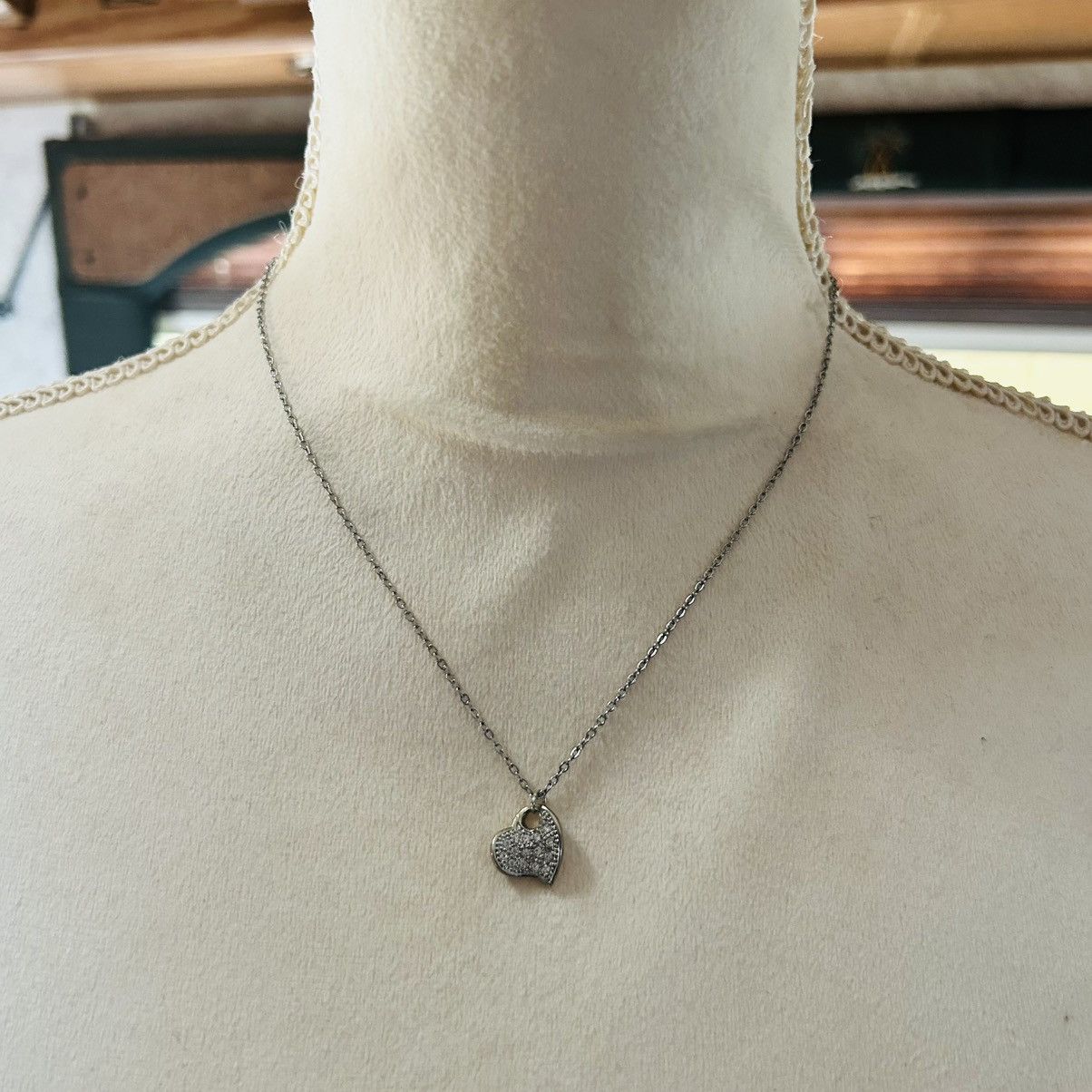Handmade Handcrafted clear glass stone pave heart pendant necklace Size ONE SIZE - 3 Thumbnail