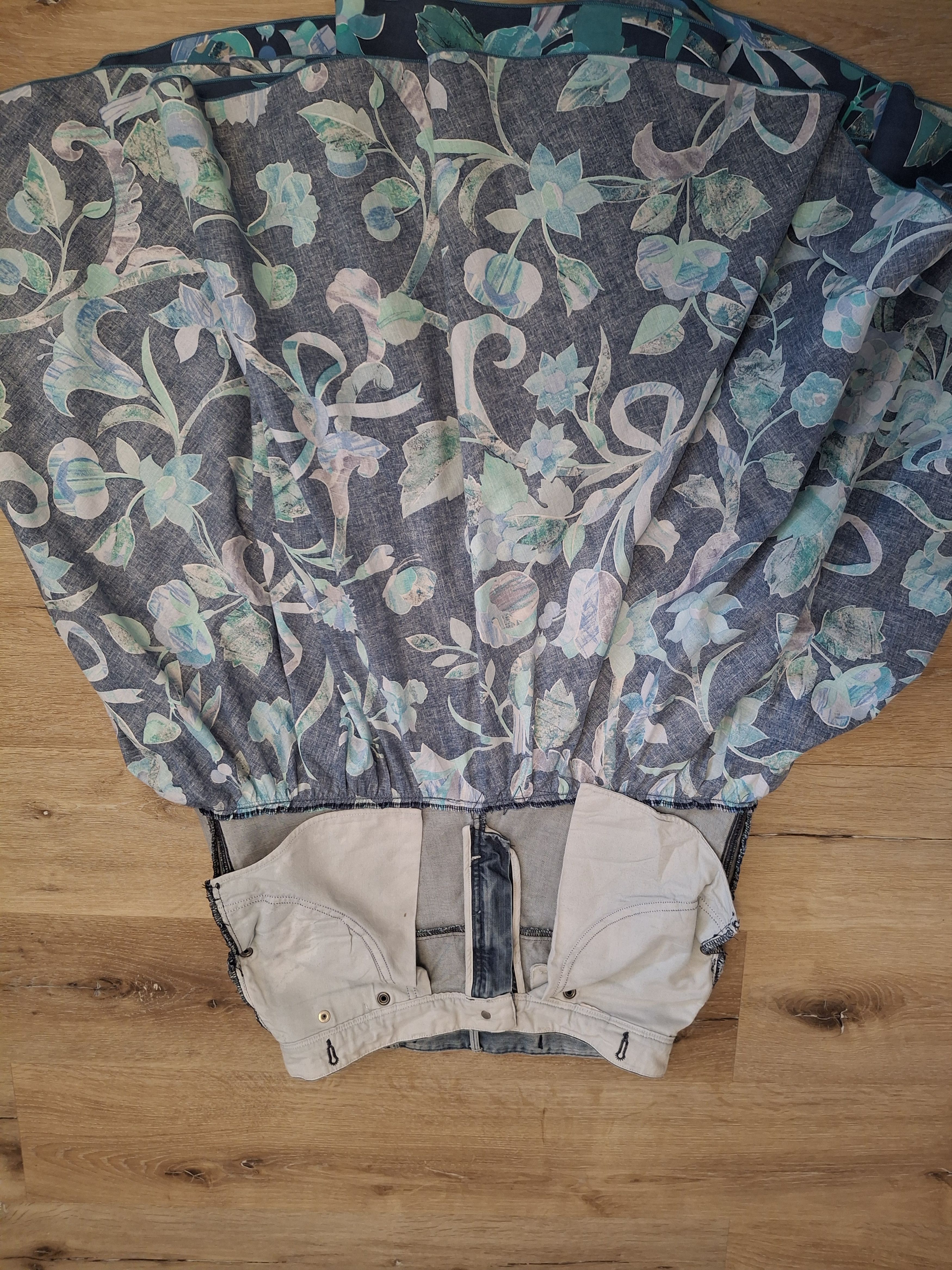 G-Star One of One Reworked G-Star Blue Denim Floral Skirt Size 33" - 17 Thumbnail