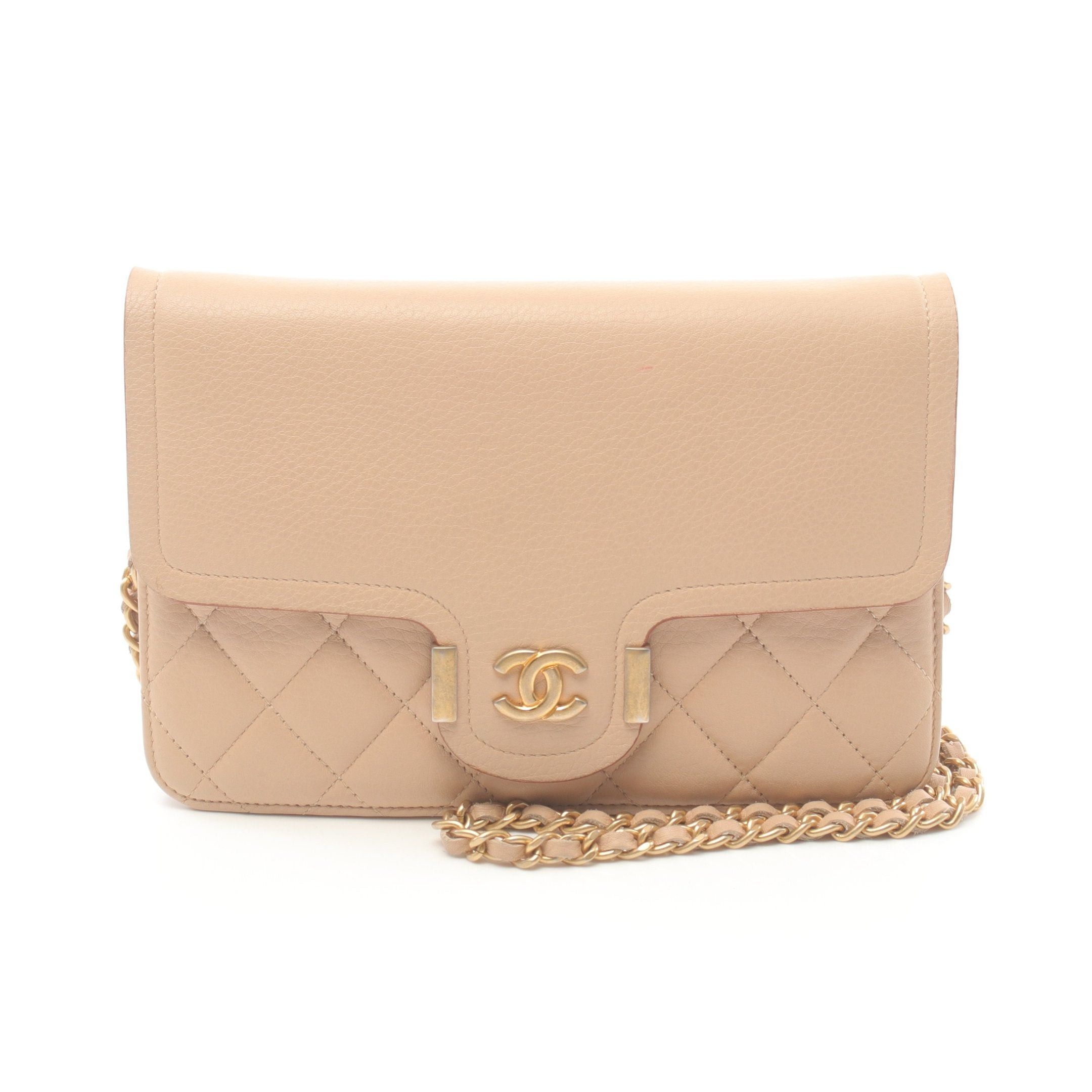 Chanel Chanel Matelasse Chain Wallet Leather Beige Gold Hardware Size ONE SIZE - 1 Thumbnail