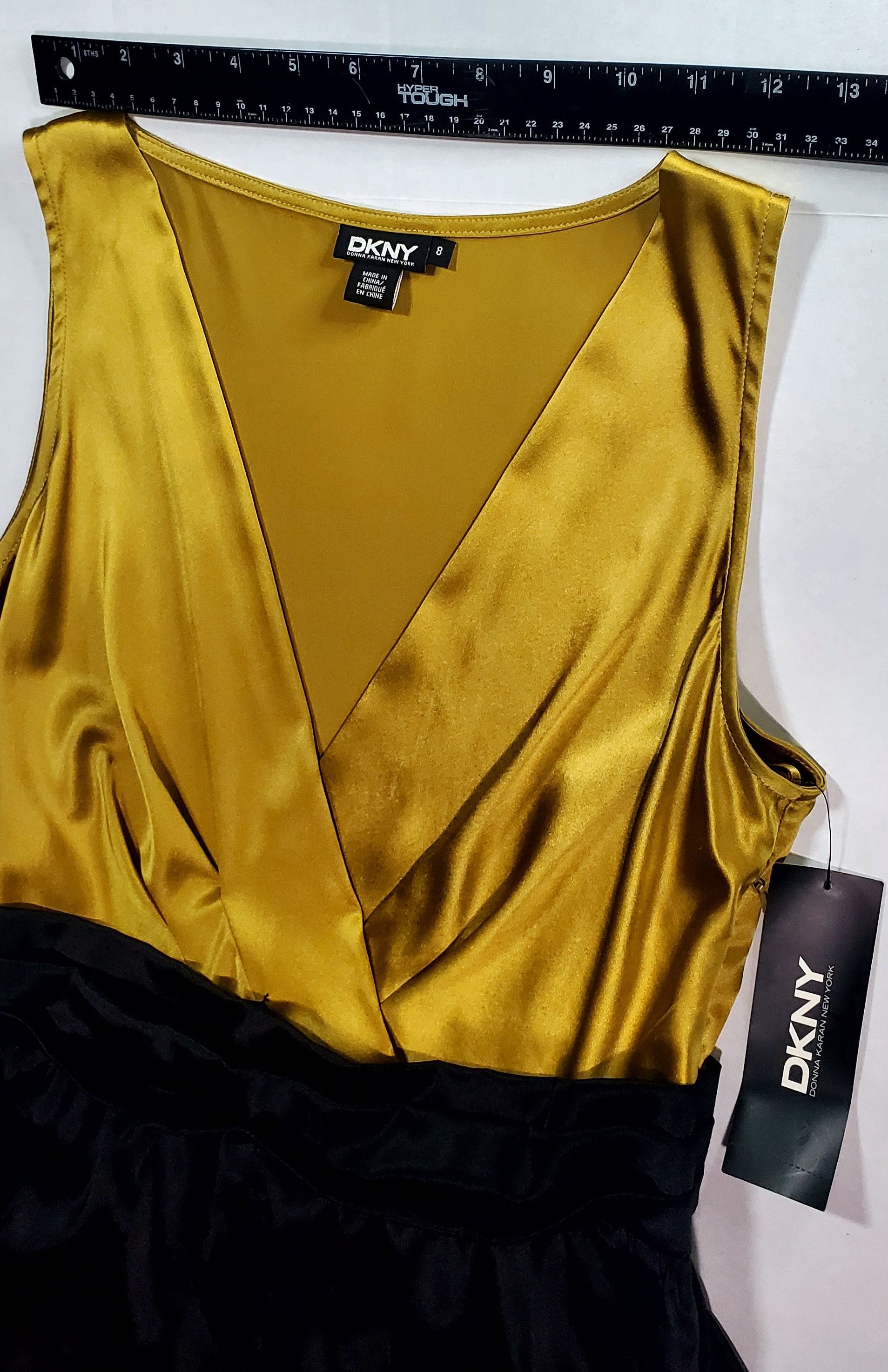 DKNY DKNY Women's Gold DKNY Gold Midi VNeck Side Zip Pleated Size M / US 6-8 / IT 42-44 - 5 Thumbnail