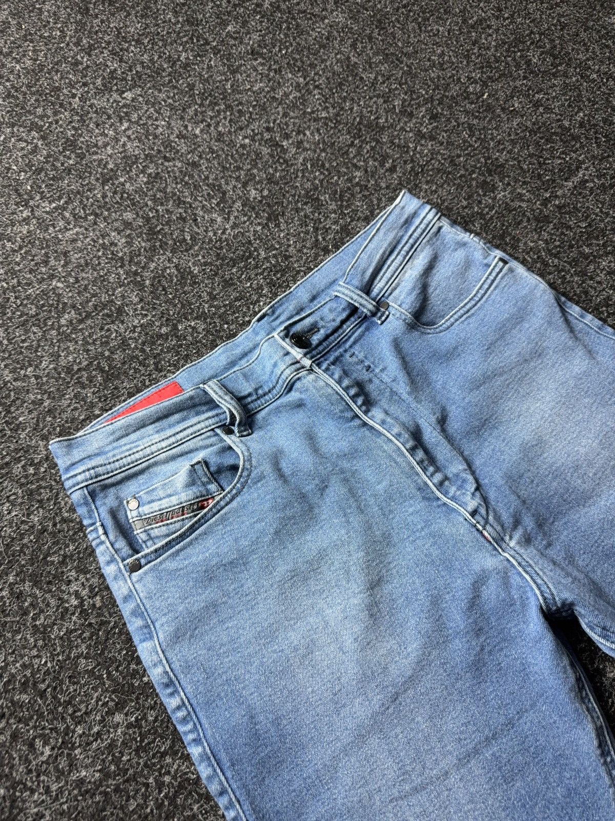 Diesel Luxury 00s Diesel Tapered Jeans Cropped Vintage Y2K Denim Size 30" / US 8 / IT 44 - 5 Thumbnail