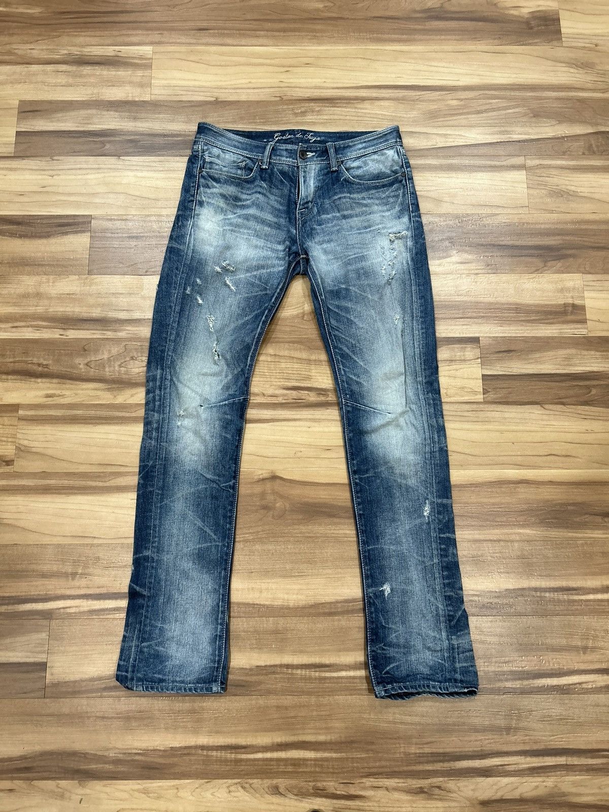 GOSTAR DE FUGA | Grailed