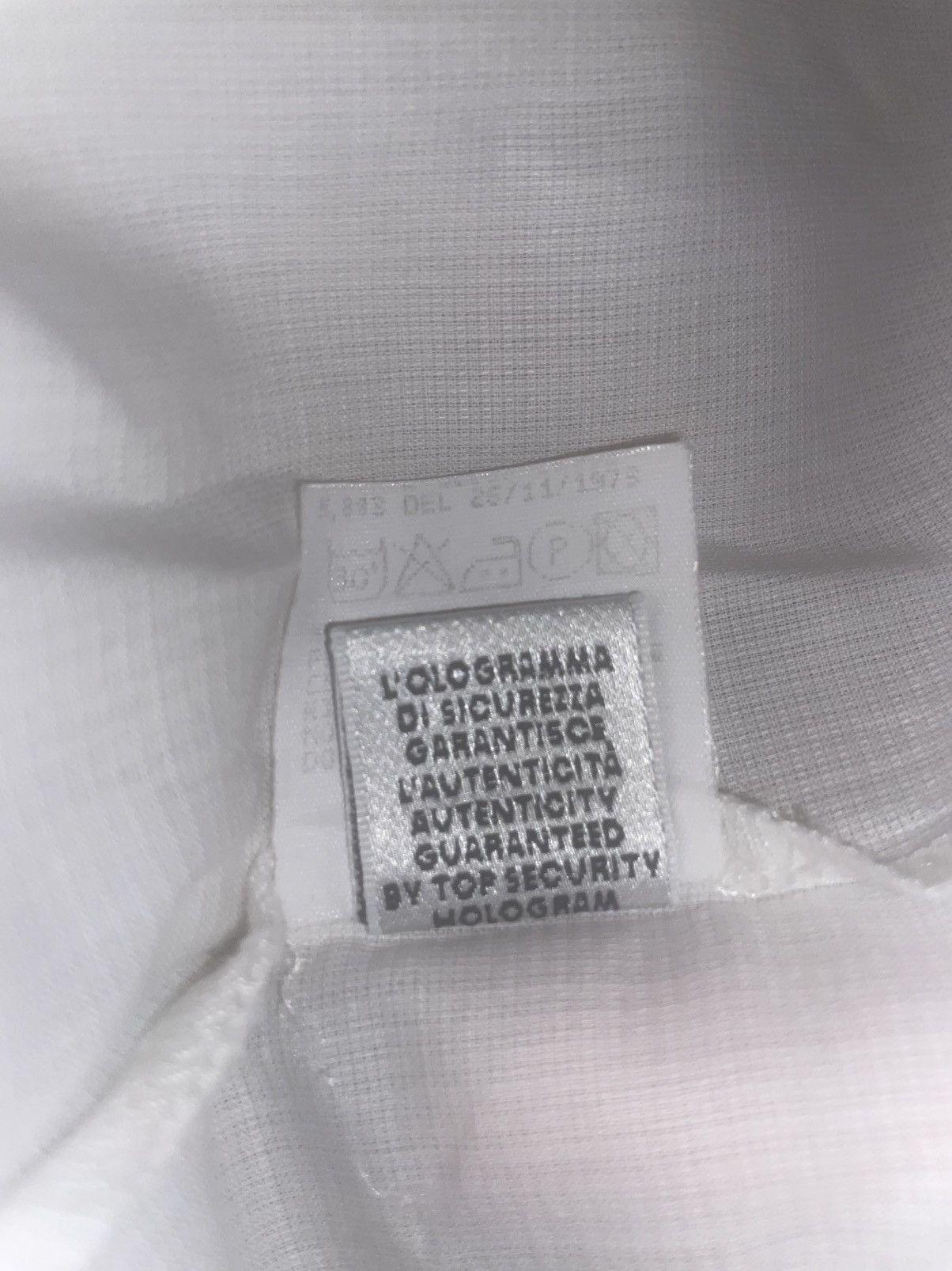 Dolce & Gabbana VTG Dolce & Gabbana White Button Down Logo Pocket Embroider Size US M / EU 48-50 / 2 - 7 Thumbnail