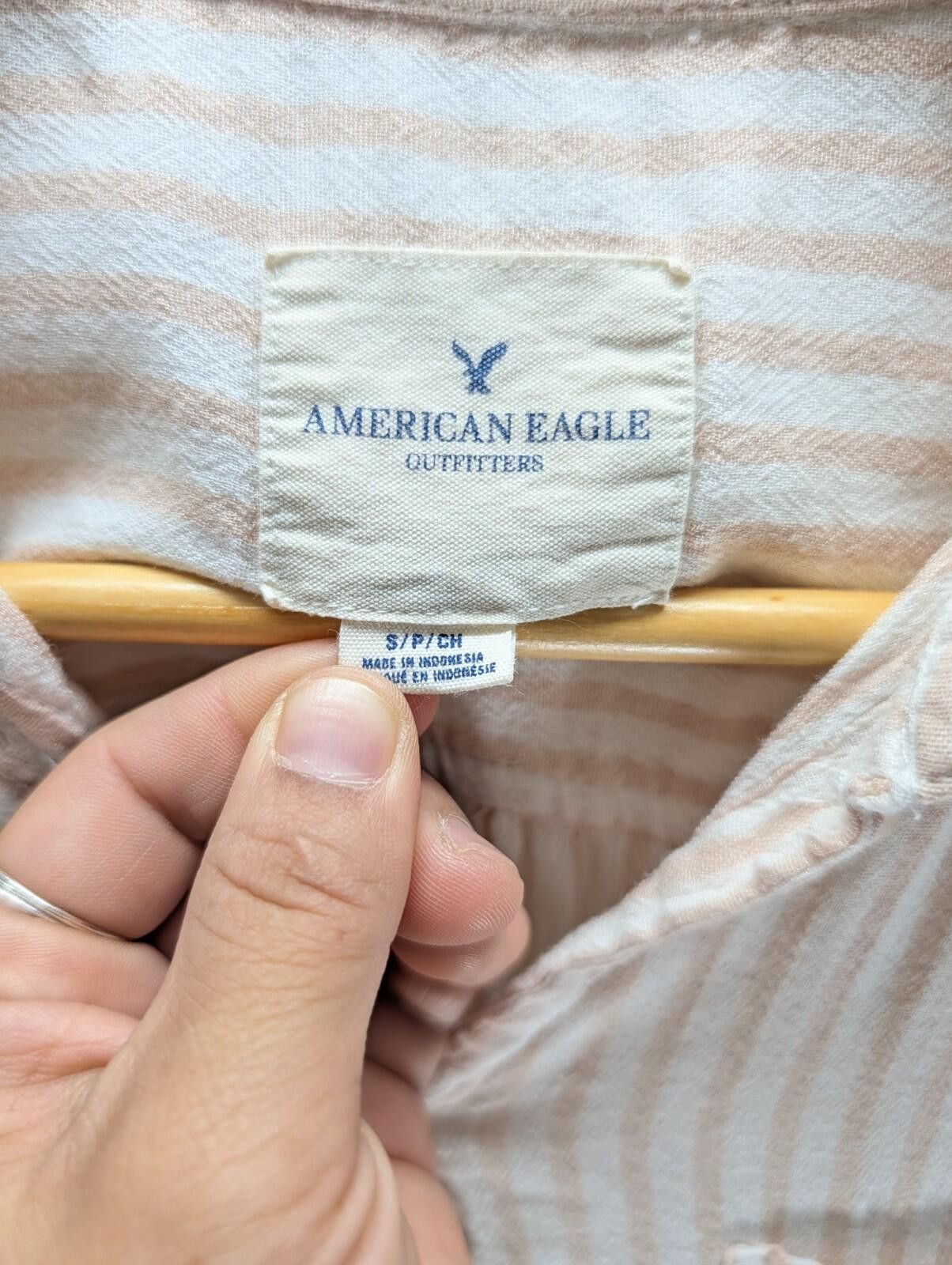 American Eagle Outfitters American Eagle Striped Button-Up Shirt (Small) Short Sleeve Size S / US 4 / IT 40 - 5 Thumbnail