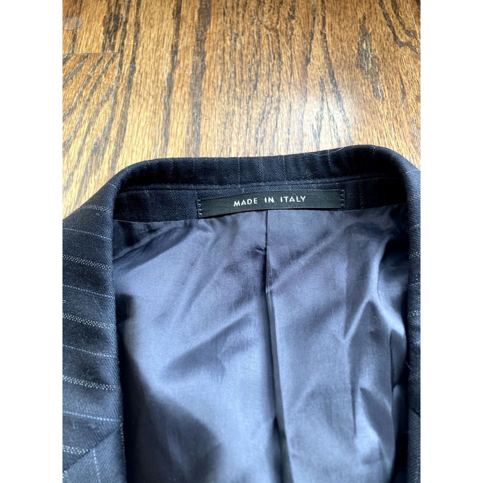 Giorgio Armani Armani Collezioni Giorgio Blazer Mens 42L Black Pinstripe Wool Made In Italy Size 42R - 5 Thumbnail