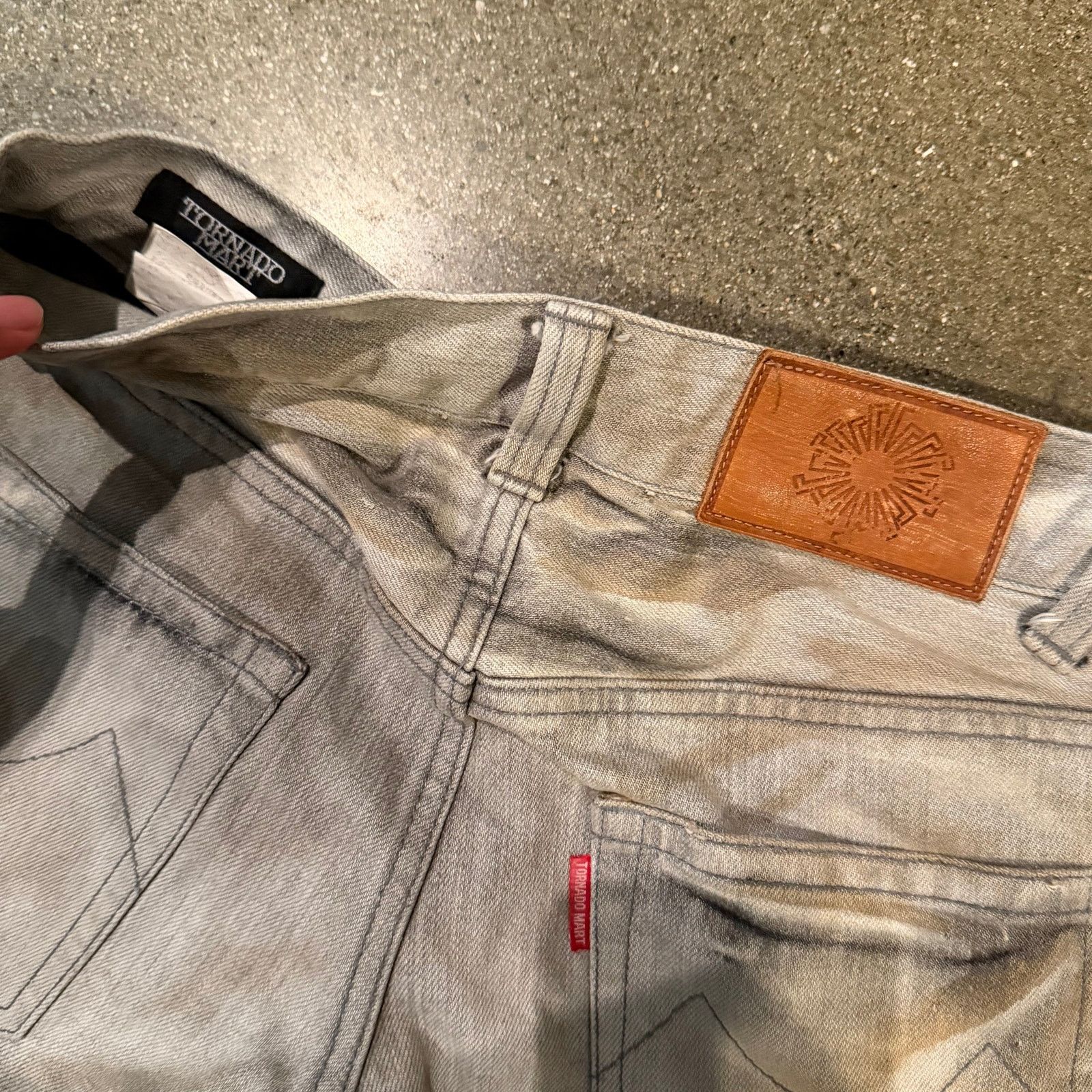 Tornado Mart Tornado mart whisker sand gray wash boot cut flare jeans Size US 29 - 3 Thumbnail