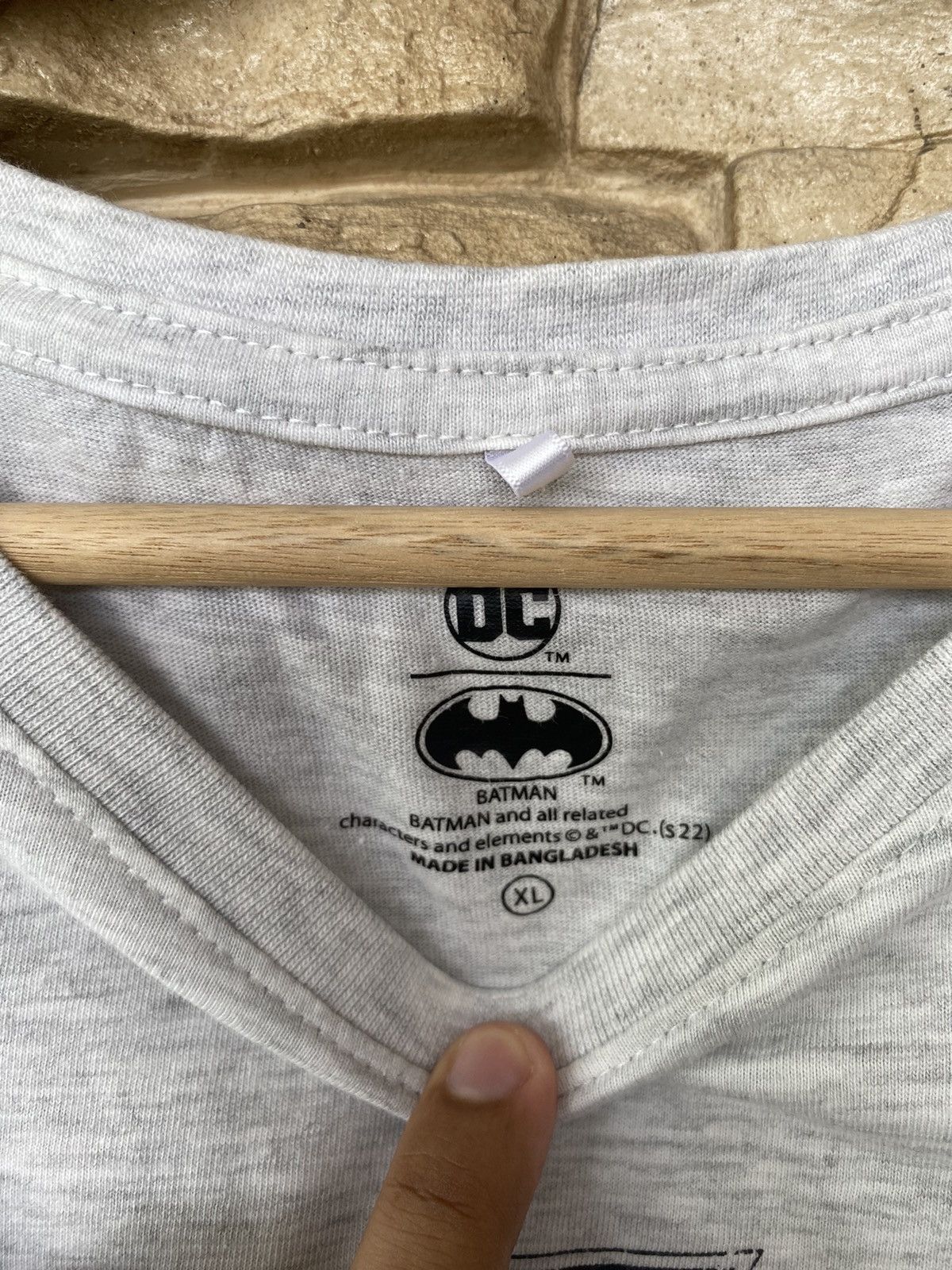DC Comics Vintage The Joker Comics Tees (Batman Dc Comics) Size US XL / EU 56 / 4 - 9 Thumbnail