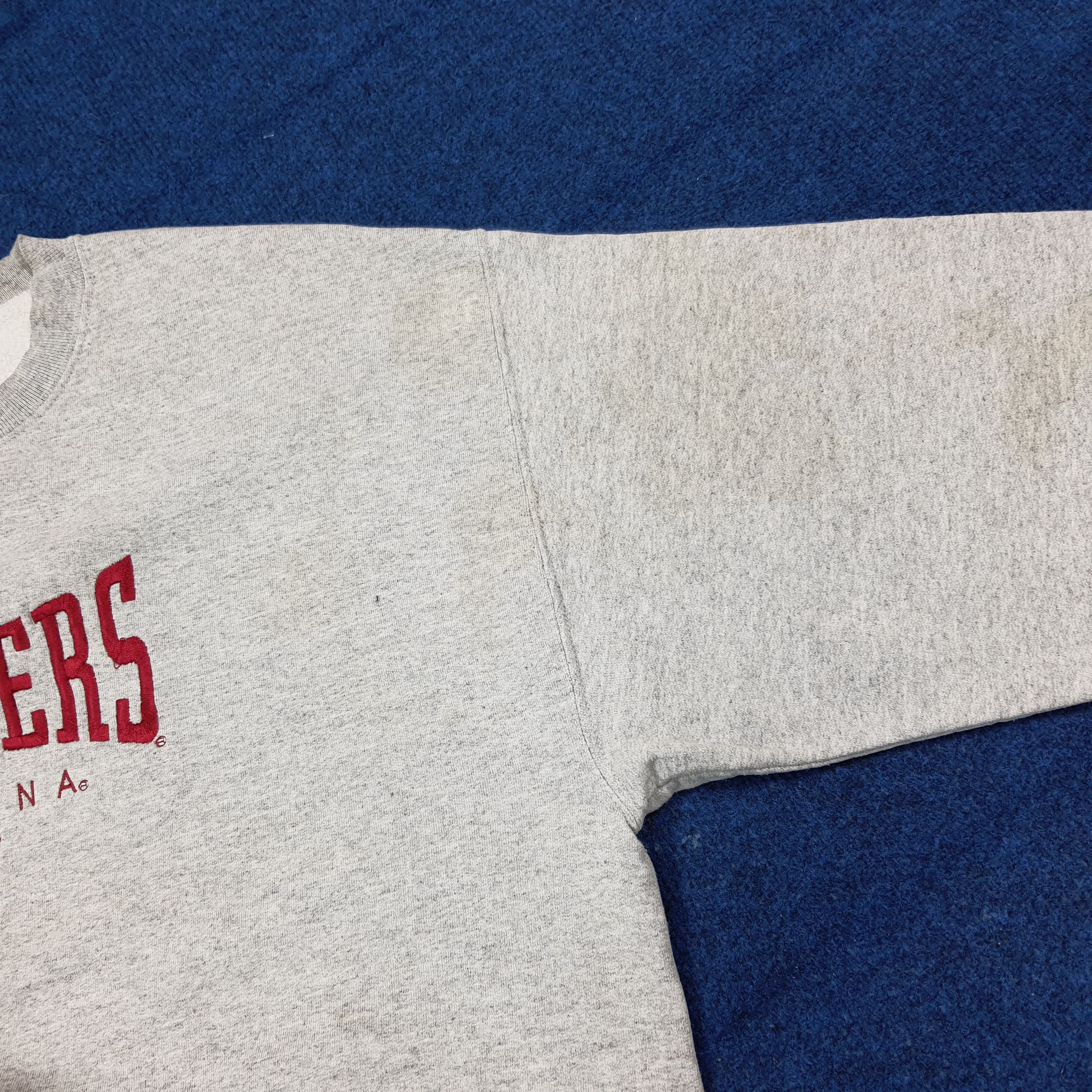 Vintage Vintage Hoosiers Indiana Sweatshirt C286N9 Size US L / EU 52-54 / 3 - 13 Thumbnail