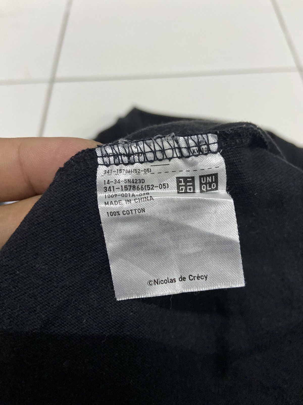 Uniqlo UNIQLO X NICOLAS DE CRECY LA REPUBLIQUE DU CATCH TEE SHIRT Size US L / EU 52-54 / 3 - 8 Thumbnail