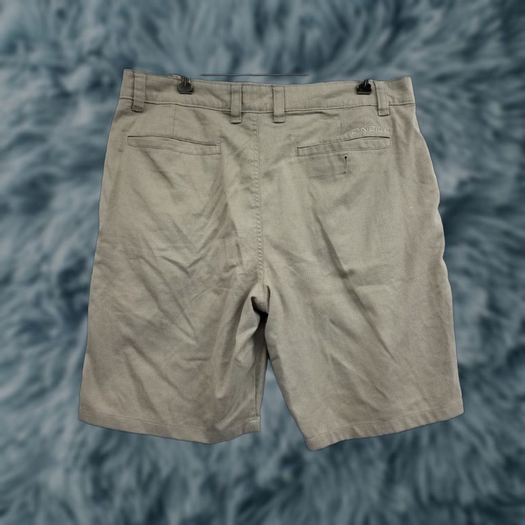 O'Neill O'Neill Shorts Khaki Beige Khaki Zip Up Button Size 36 Men Beach Outdoor Classic Solid Button Mens Shorts Size US 36 / EU 52 - 1 Thumbnail