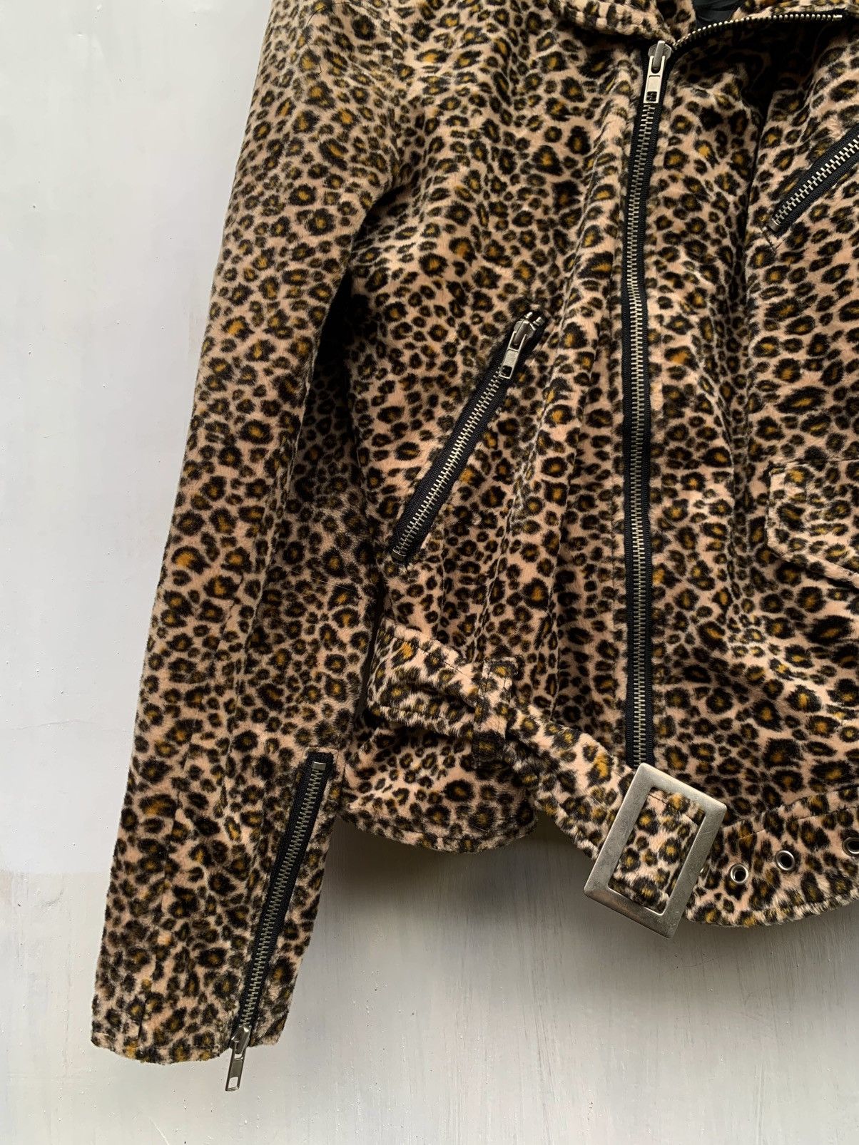 Vintage Vintage devil n bass leopard perfecto motorcycle jacket Size US L / EU 52-54 / 3 - 5 Thumbnail