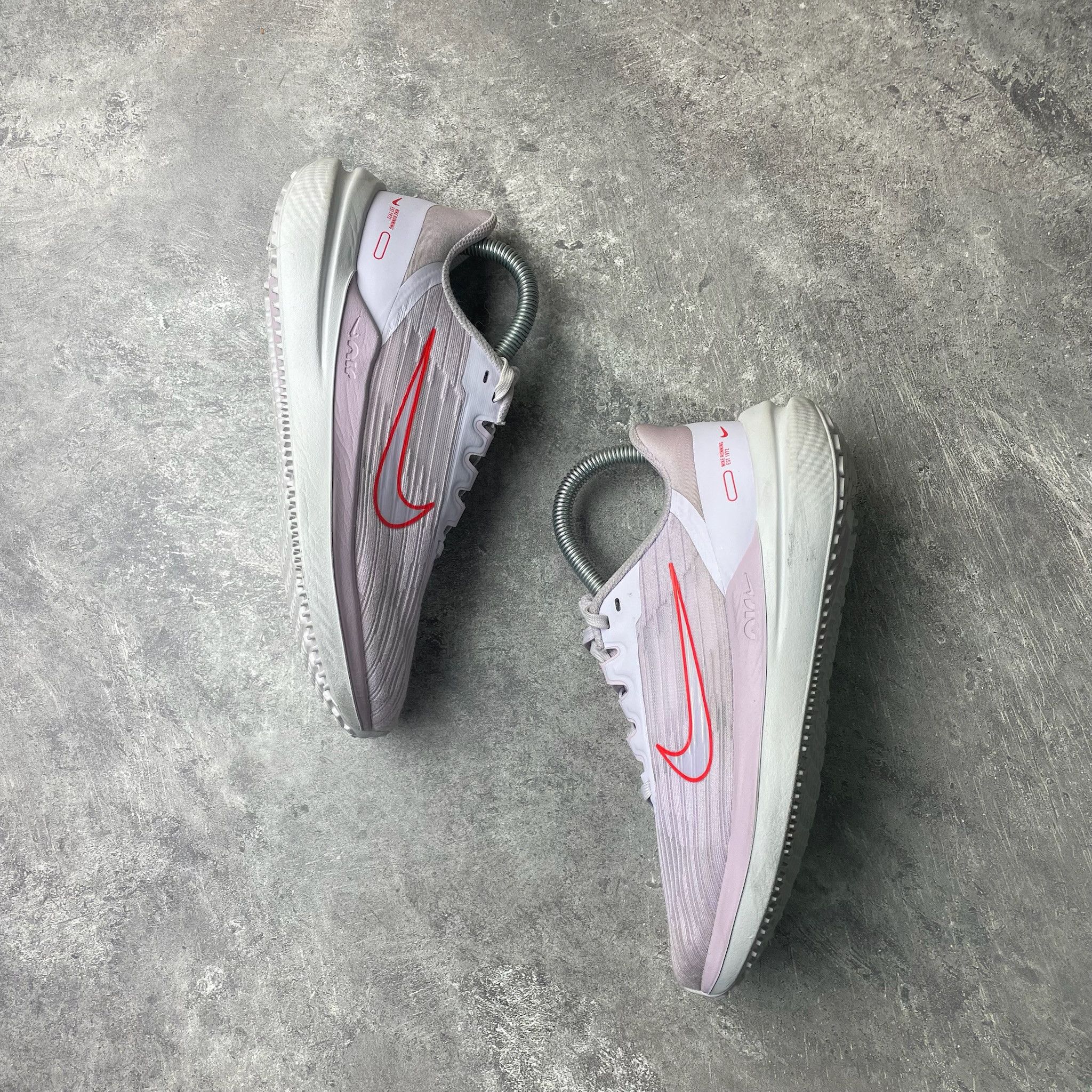 Nike NIKE AIR WINFLO 9 Size US 7 / IT 37 - 8 Thumbnail