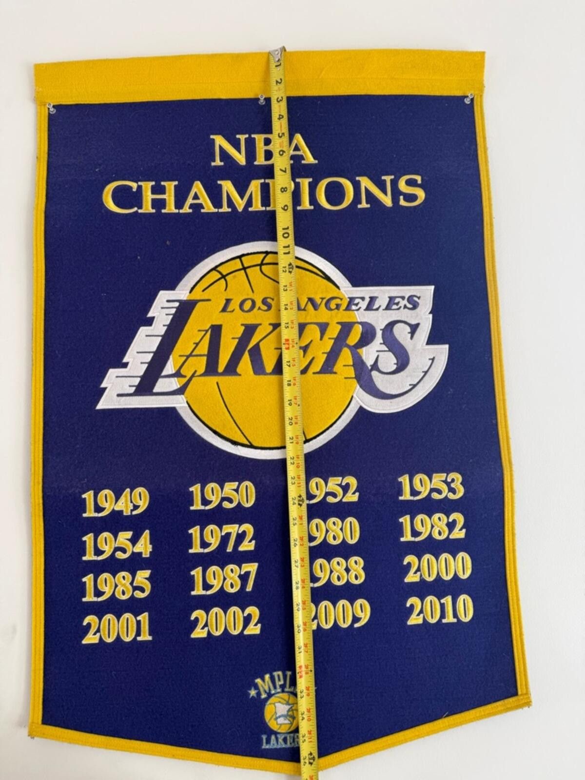 NBA NBA / LA Lakers Banner / Champions Wall Decor Vintage Size ONE SIZE - 4 Thumbnail
