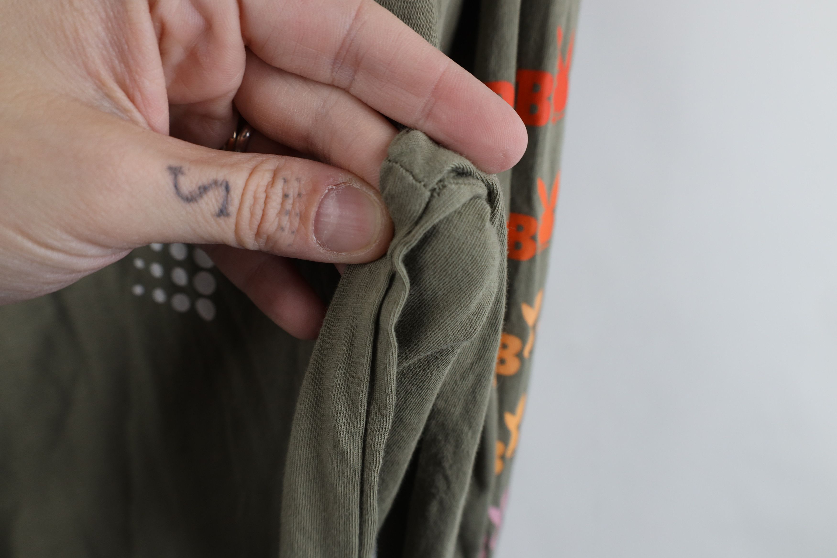 Playboy × Vintage Vintage Y2K Pacsun Playboy Taped Logo Long Sleeve T-Shirt Size US S / EU 44-46 / 1 - 10 Thumbnail