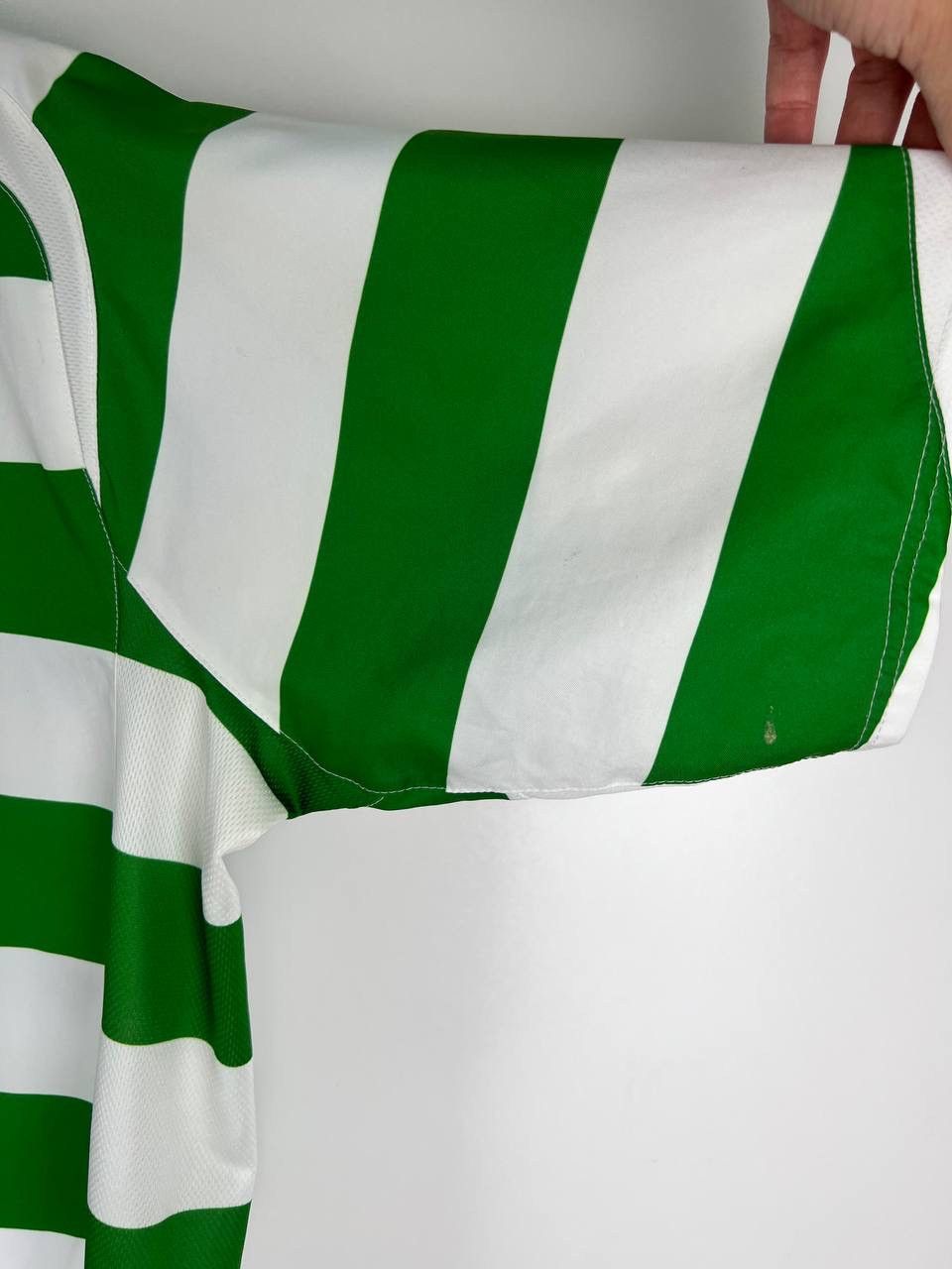 Other Celtic Nike total 90 jersey t-shirts size L Size US L / EU 52-54 / 3 - 10 Thumbnail