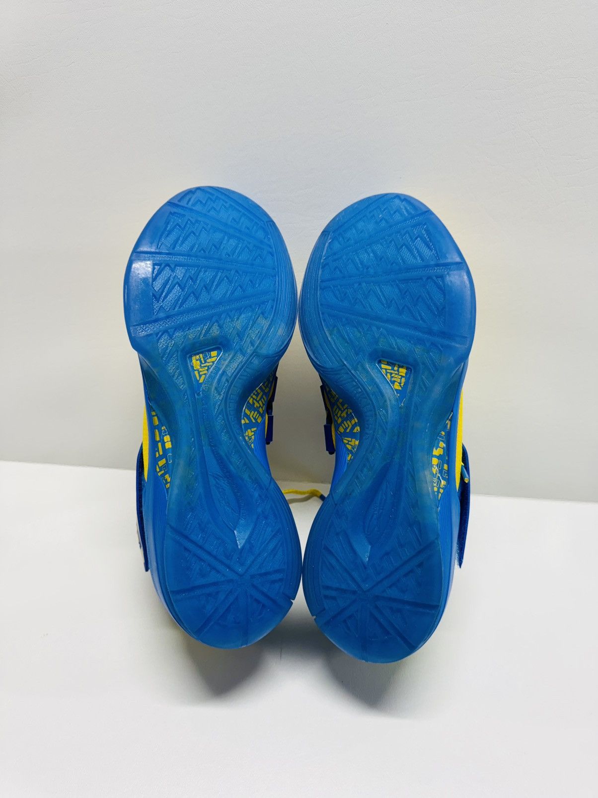 Nike Nike Zoom KD 4 2025 Scoring Title Photo Blue Lemon Twist Size US 11 / EU 44 - 6 Thumbnail