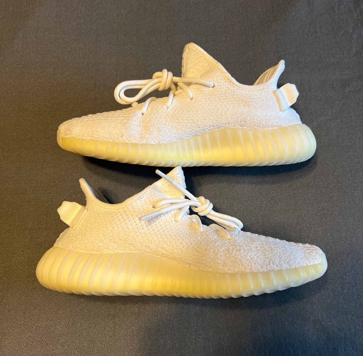 Adidas × Kanye West Adidas Yeezy Boost 350 V2 Cream Size 8 CP9366 Size US 8 / EU 41 - 2 Thumbnail