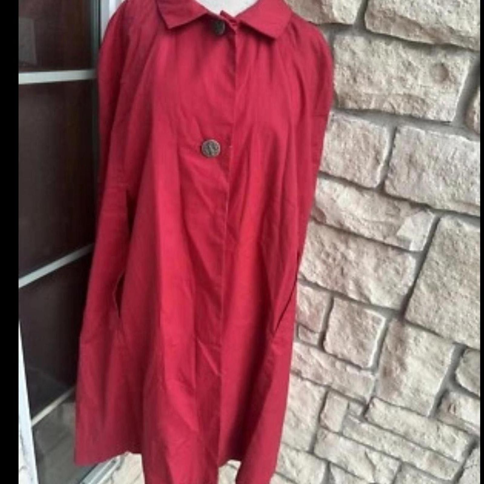 Other Vintage 1970s Gothic Heraldic Red C Cape Cloak Coat Size ONE SIZE - 1 Thumbnail