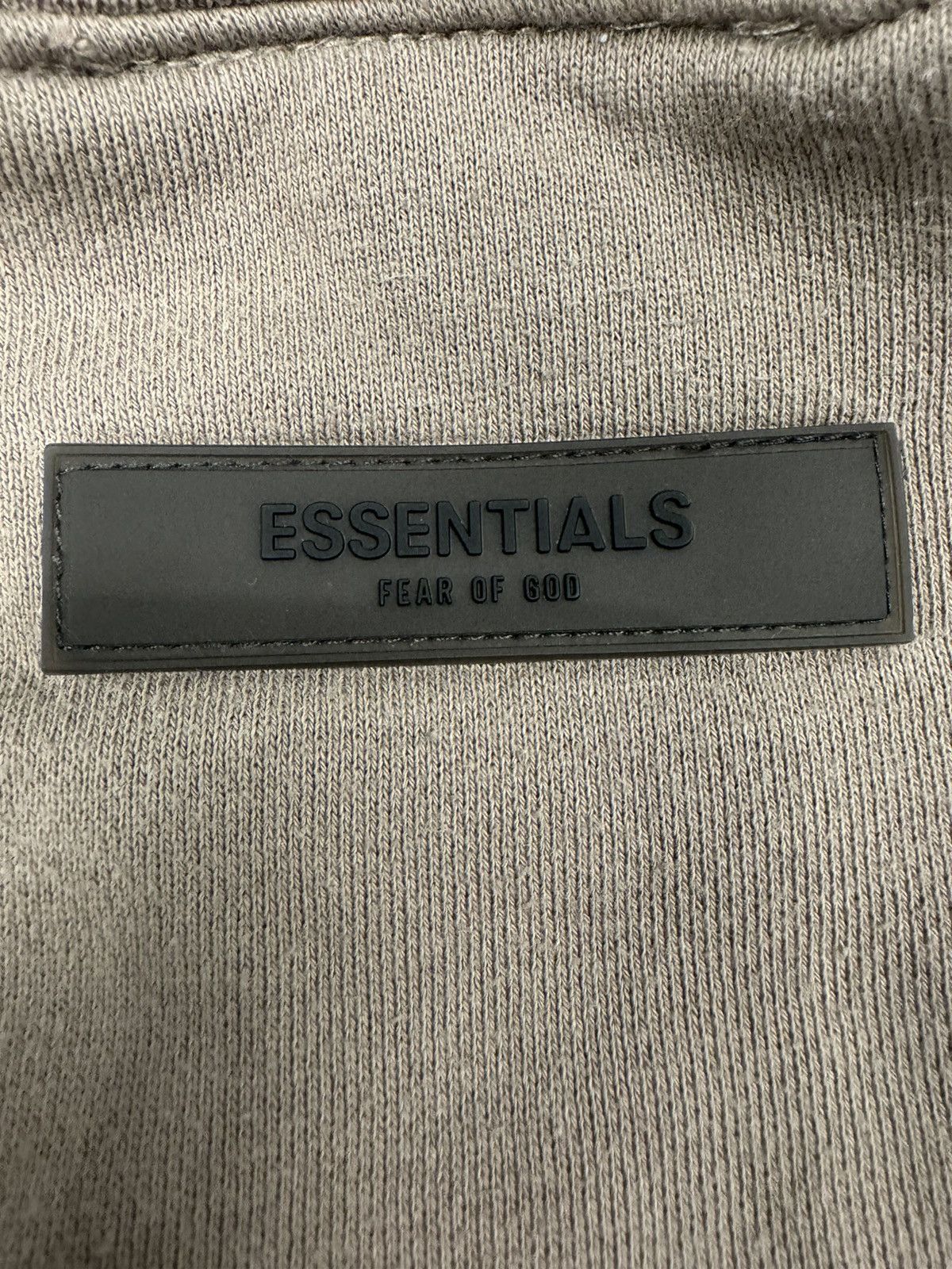 Essentials Sweatshirt Essentials Boxy Fit Size US L / EU 52-54 / 3 - 5 Thumbnail