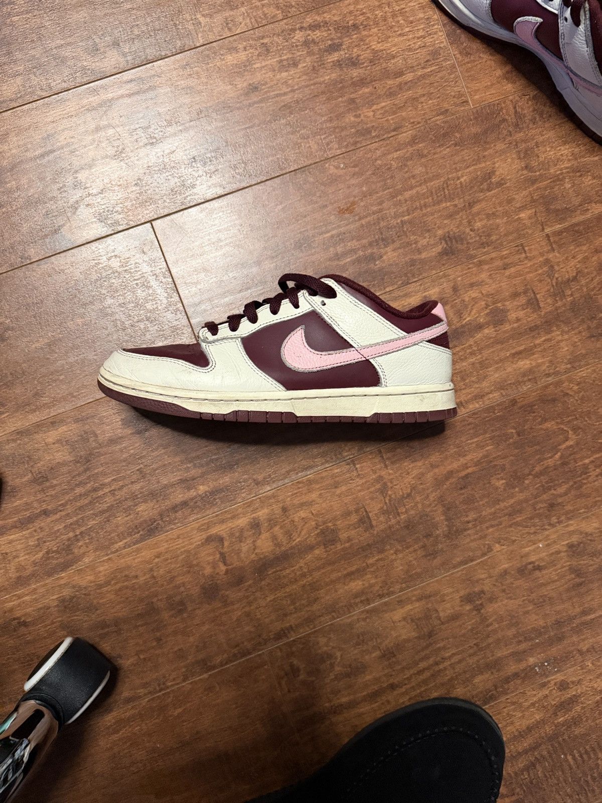 Nike Nike Dunk Low Premium Valentines Day Size US 8 / EU 41 - 2 Thumbnail