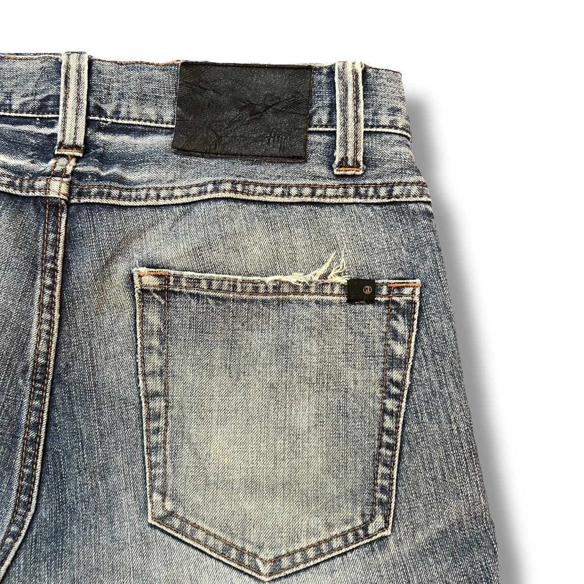 Japanese Brand Vintage Axal Slim Straight, Faded Wash, Distressed Jeans Size US 32 / EU 48 - 7 Thumbnail