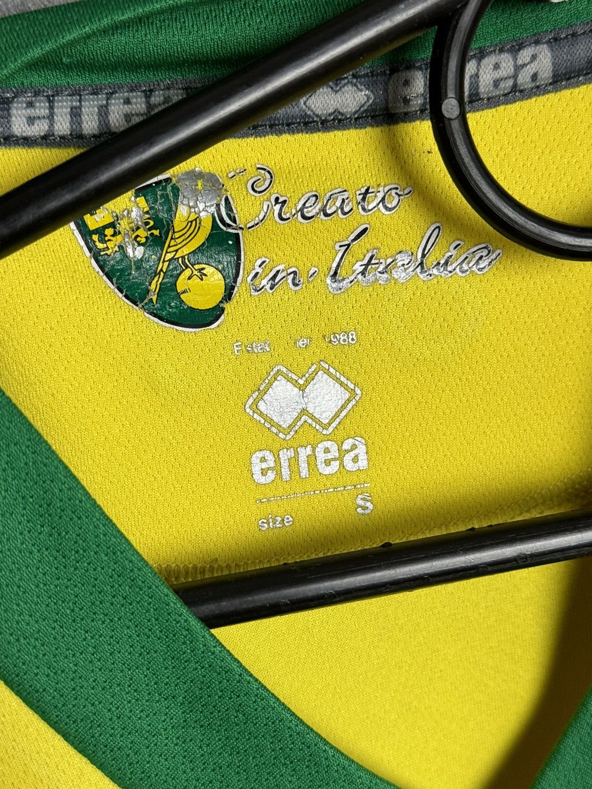 Errea Norwich City 13/14 Home Football Jersey Size US S / EU 44-46 / 1 - 14 Thumbnail