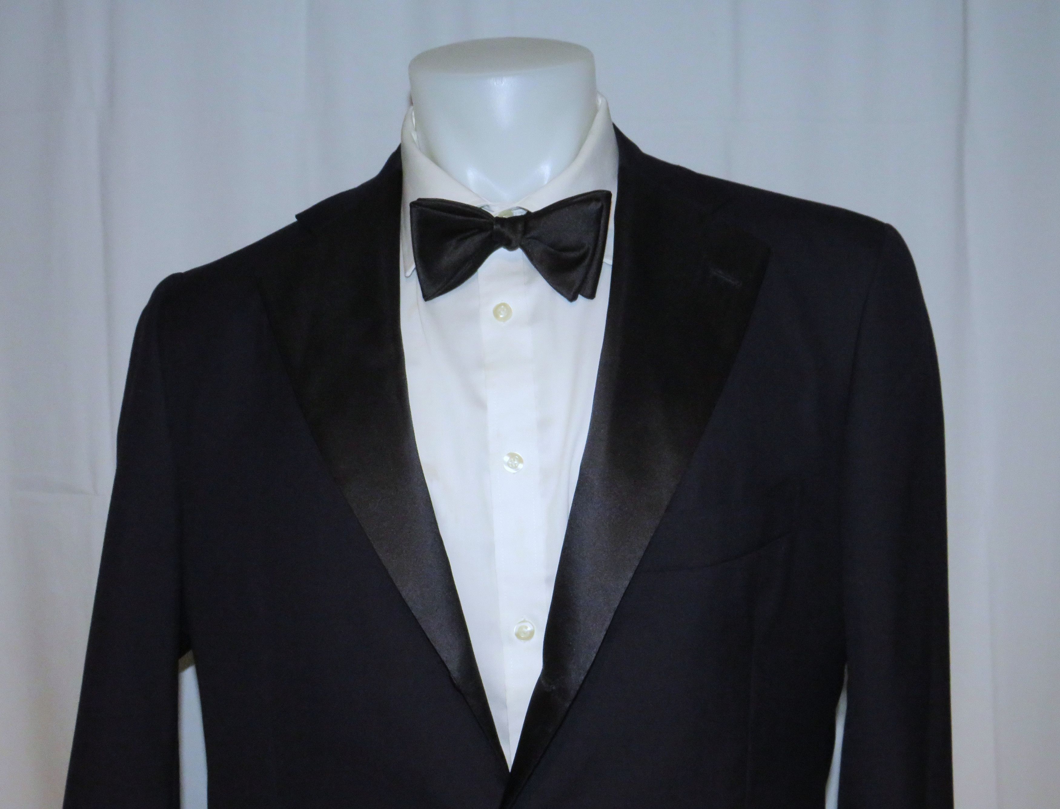 Cesare Attolini Cashmere Blend Navy Barethea Three Roll Two Tuxedo 44R Size 44R - 4 Thumbnail