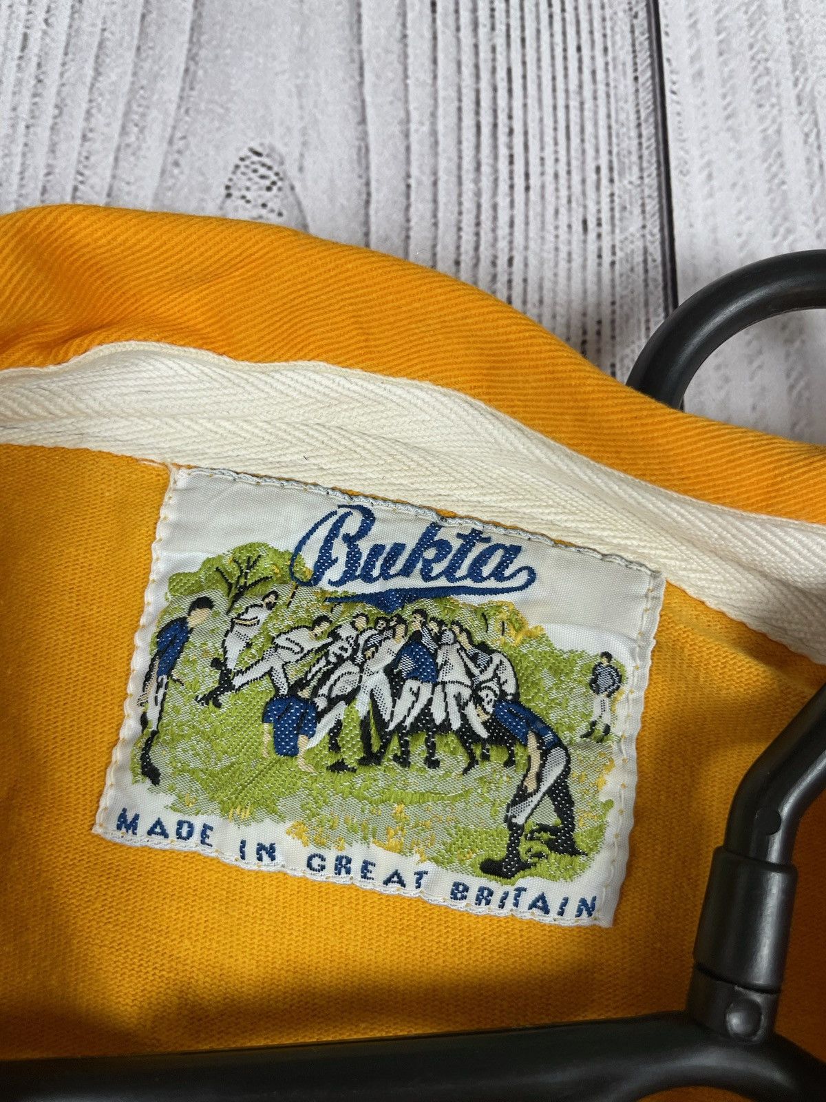 Vintage Vintage Australia rugby jersey size L distressed yellow Size US L / EU 52-54 / 3 - 5 Thumbnail