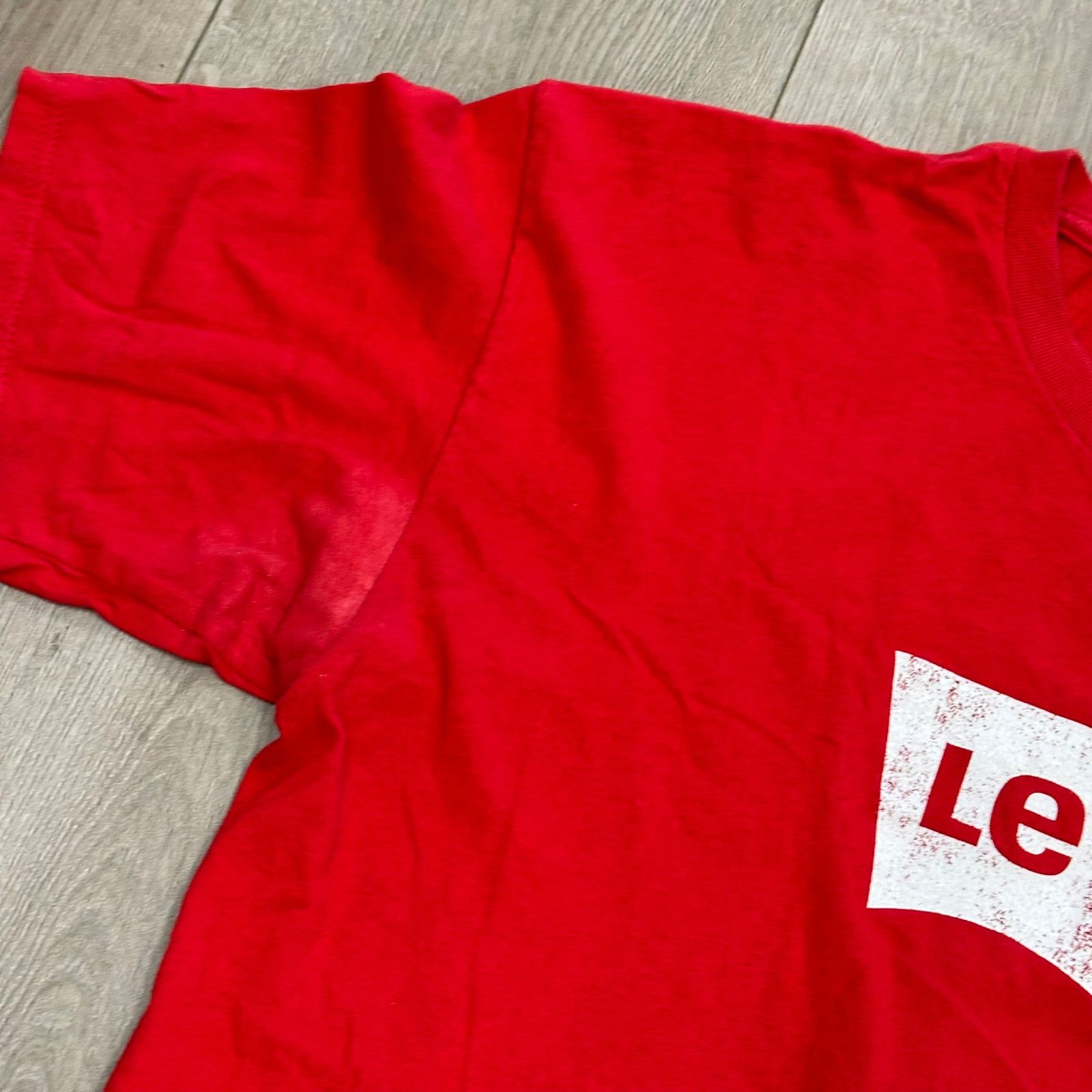 Levi's Levi's Logo Classic T Shirt Tee Red White size XL B18 Size US XL / EU 56 / 4 - 4 Thumbnail