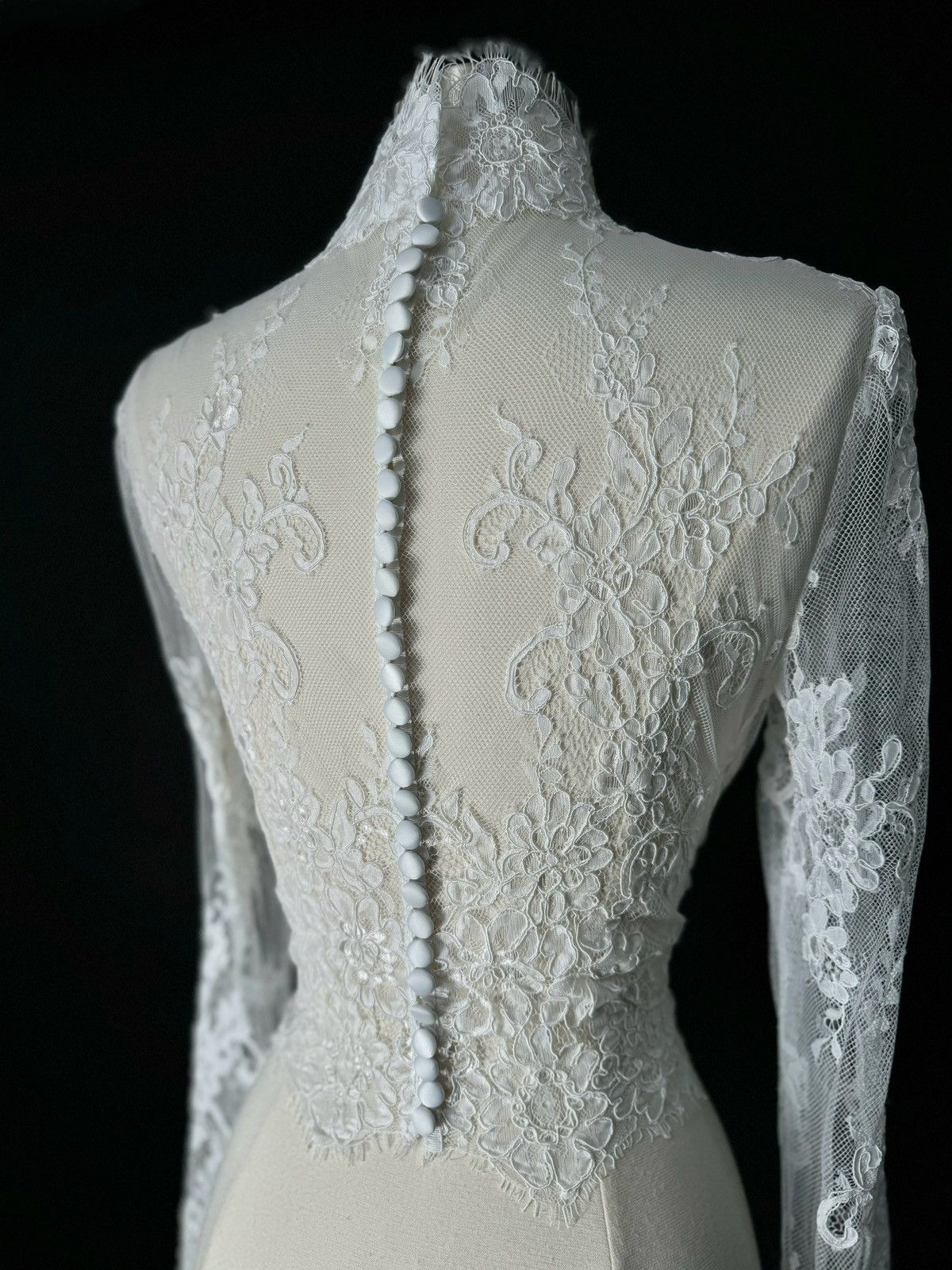 Other Preloved US 8 French Corded Lace Anna Augusta Bridal Top Size M / US 6-8 / IT 42-44 - 5 Thumbnail