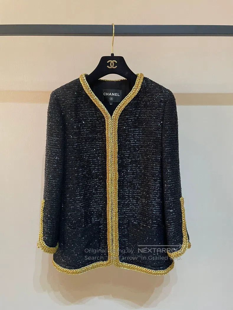 Chanel Chanel 22 Spring and Summer Show Sequin Heavy Industry Bla Size XXS / US 00 / IT 34 - 1 Thumbnail