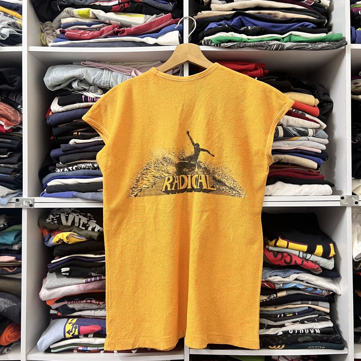 Vintage VINTAGE RADICAL SURFING Size US S / EU 44-46 / 1 - 2 Thumbnail
