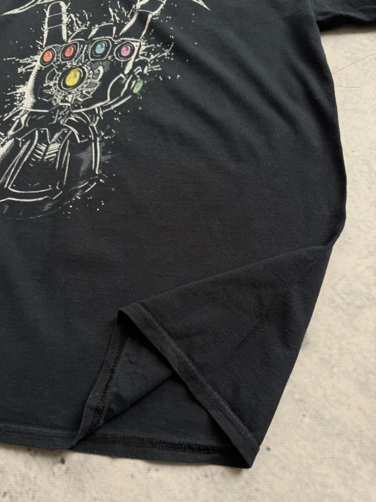 Fruit Of The Loom × Metallica × Vintage Metallica big logo tour tee hand Size US L / EU 52-54 / 3 - 4 Thumbnail