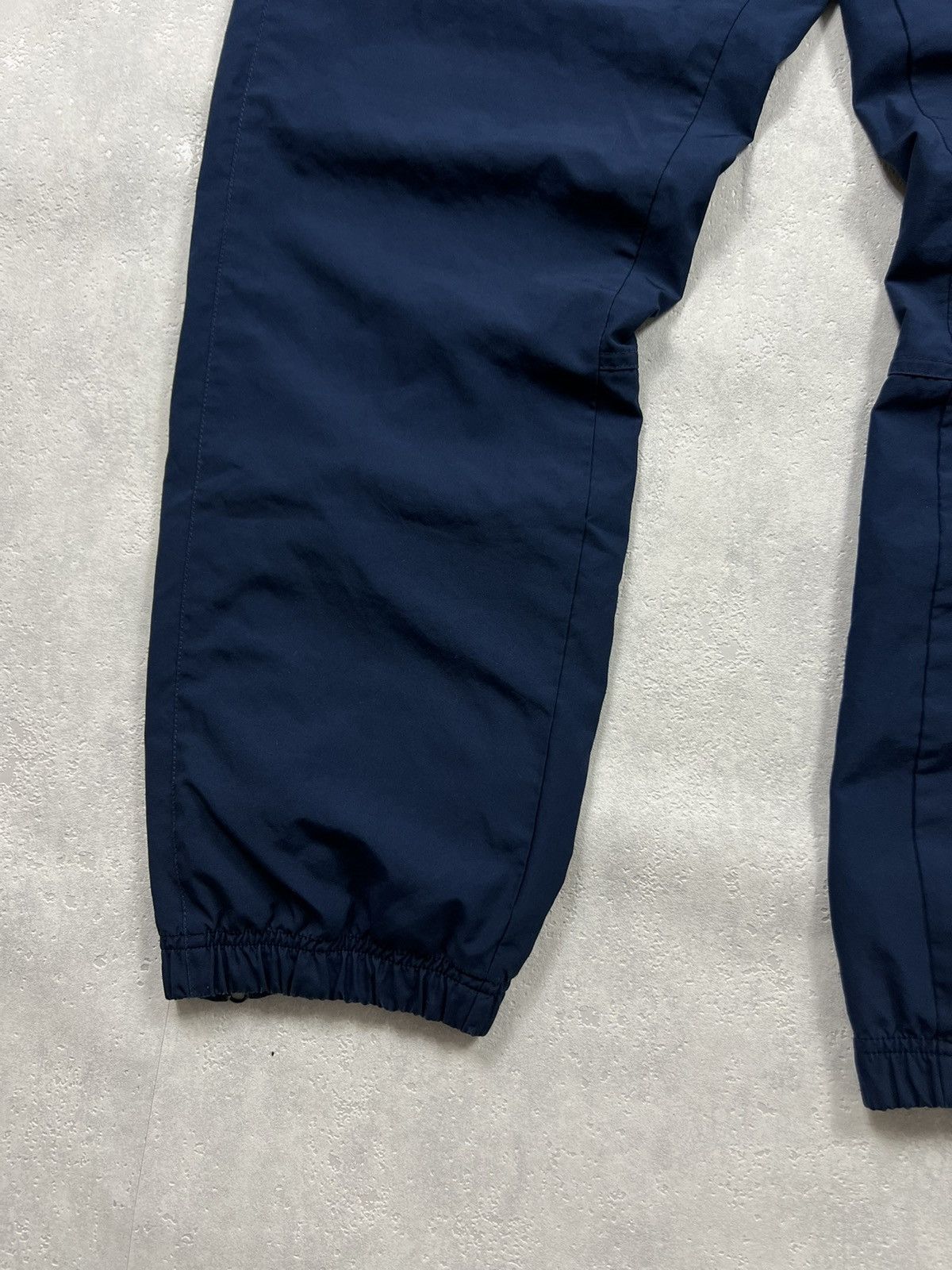 Nike 00's NIKE RED SWOOSH LOGO RETRO BAGGY TRACK PANTS Y2K Size US 34 / EU 50 - 3 Thumbnail