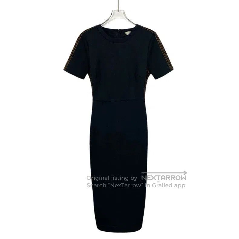 Fendi Fendi Black Logo Panel Short Sleeve Dress. Size ONE SIZE - 1 Thumbnail