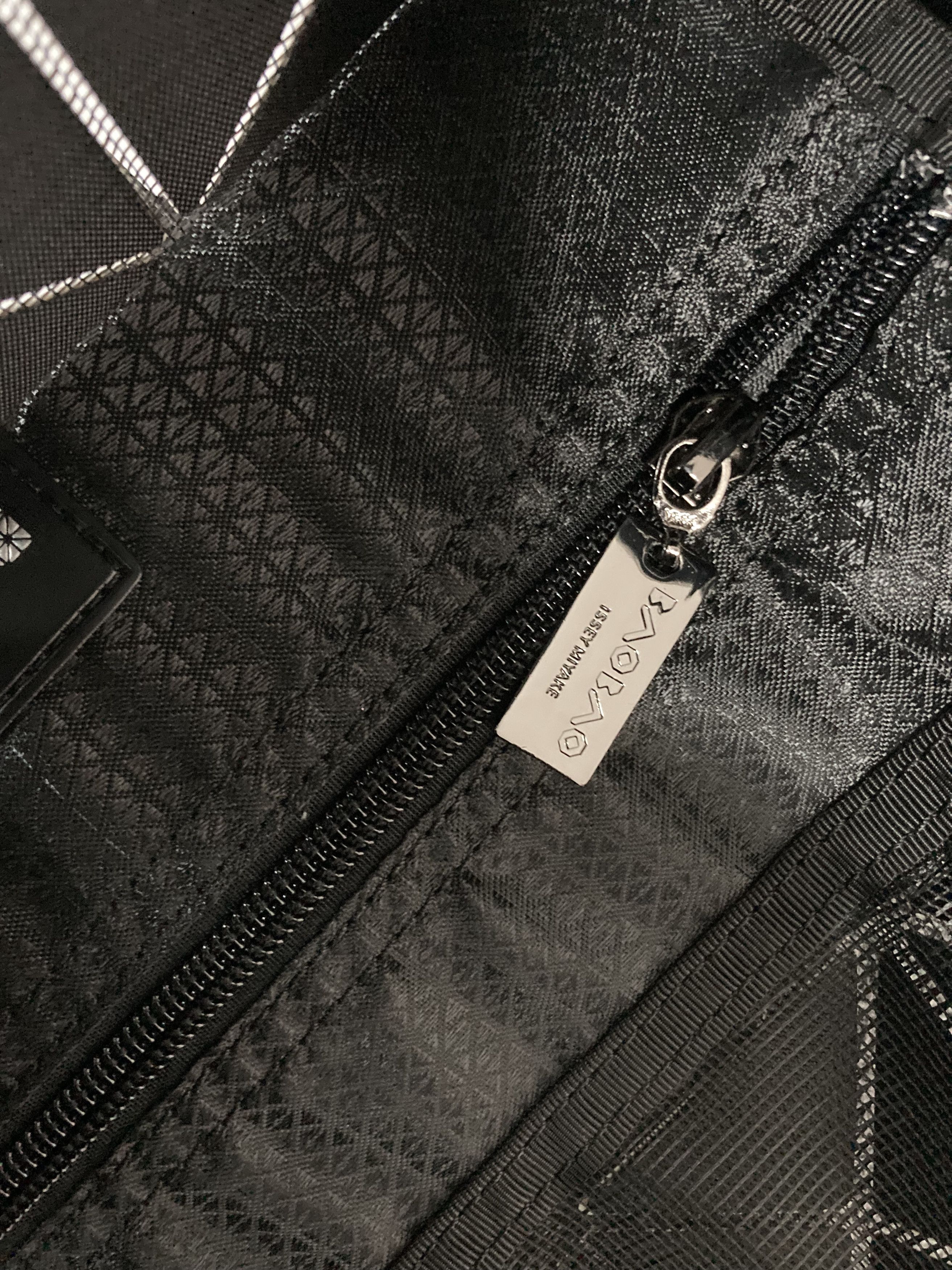 Issey Miyake Issey Miyake "Lucent" faux-leather (PVC) tote bag Size ONE SIZE - 17 Thumbnail