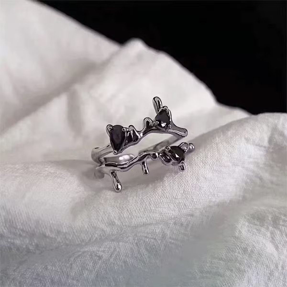Jewelry Abstract Stone Ring Slime Silver Modern Art Psychedelic Size ONE SIZE - 1 Thumbnail