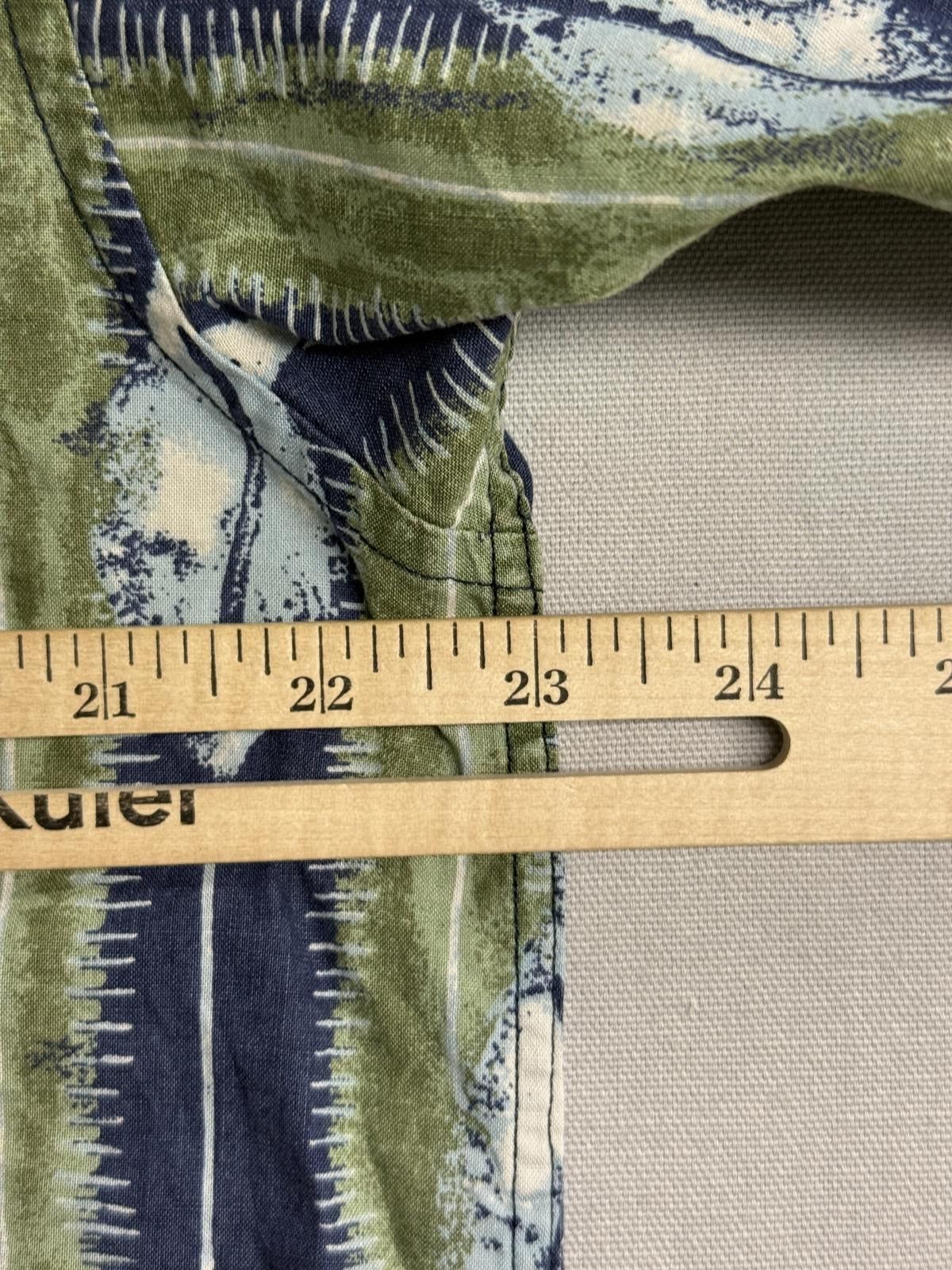 Woolrich Woolen Mills Vintage Woolrich Vertical Conch Shell - Made in Hawaii Shirt Size US L / EU 52-54 / 3 - 7 Thumbnail