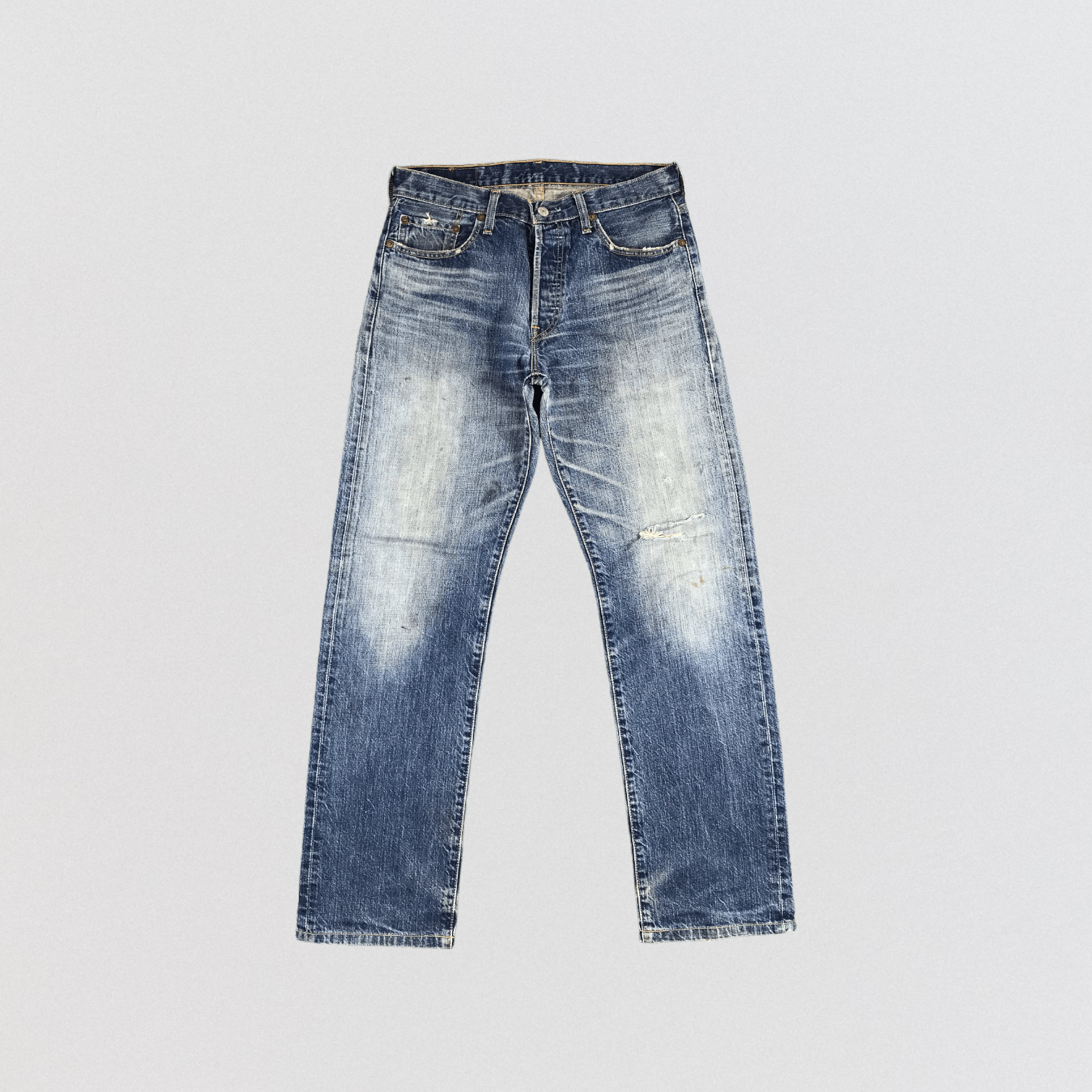 Levi's Vintage 90s Blue Wash Levis 501 Jeans-JM1399 Size US 32 / EU 48 - 1 Thumbnail