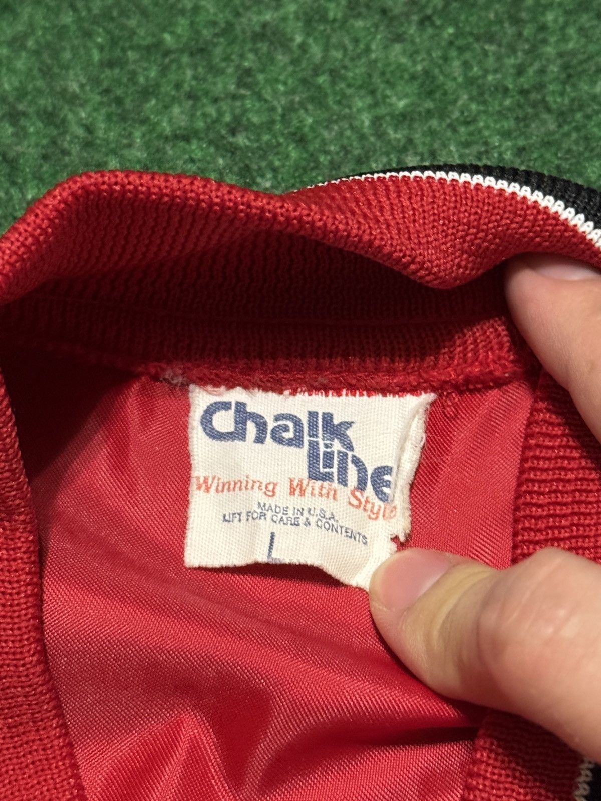 Chalk Line Vintage 90s Chicago Bulls Chalk Line Spellout Large Jacket Size US L / EU 52-54 / 3 - 4 Thumbnail