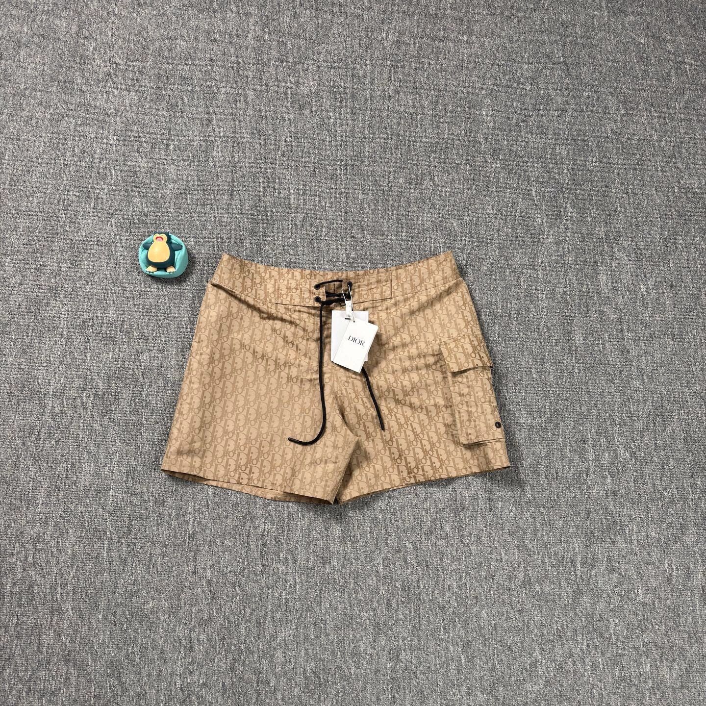 Dior Dior Brown Allover Drawstring Short XL Near New Size 32" / US 10 / IT 46 - 1 Thumbnail