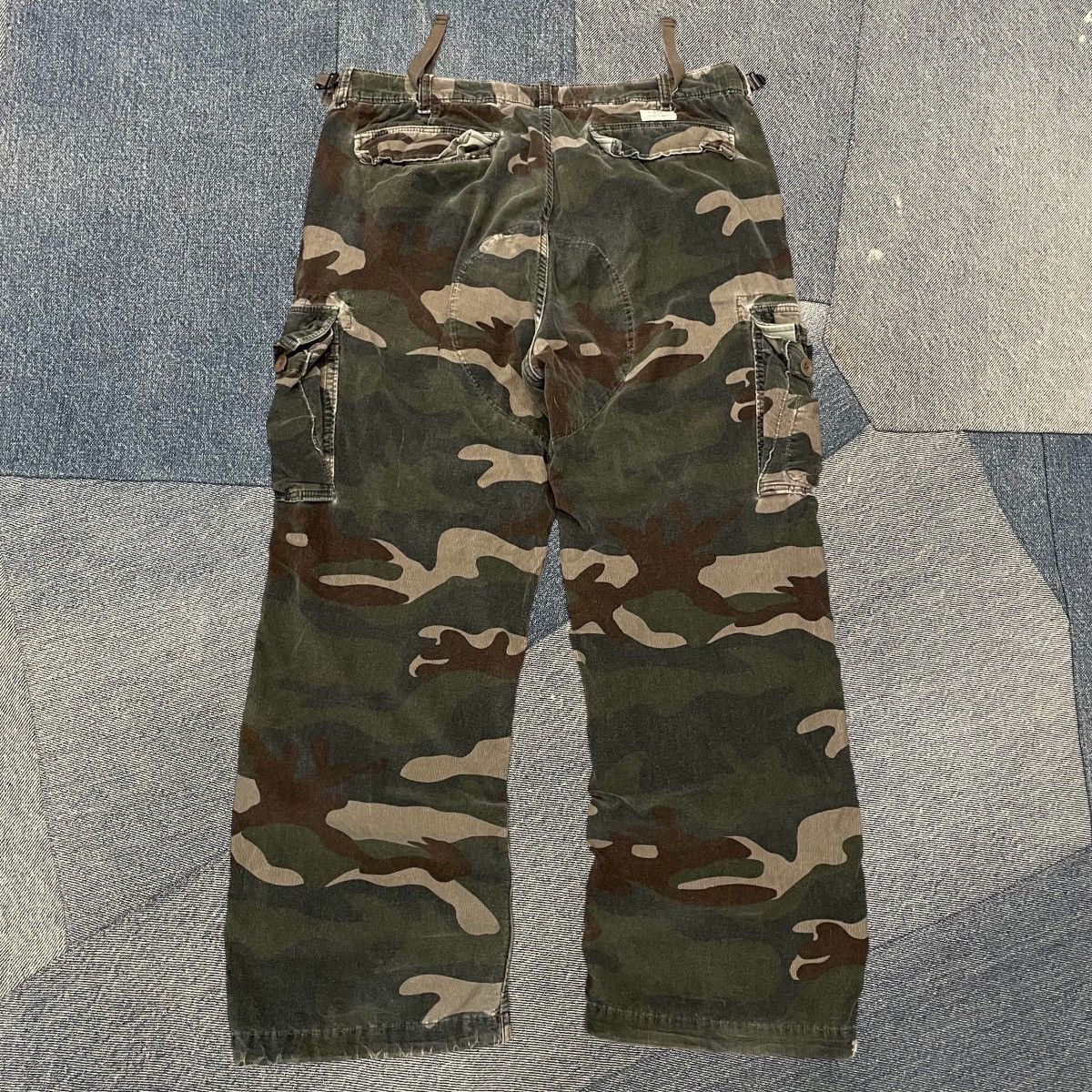 Gap × Vintage CRAZY Y2K Gap Camo Cargo Pants Size US 37 - 2 Thumbnail