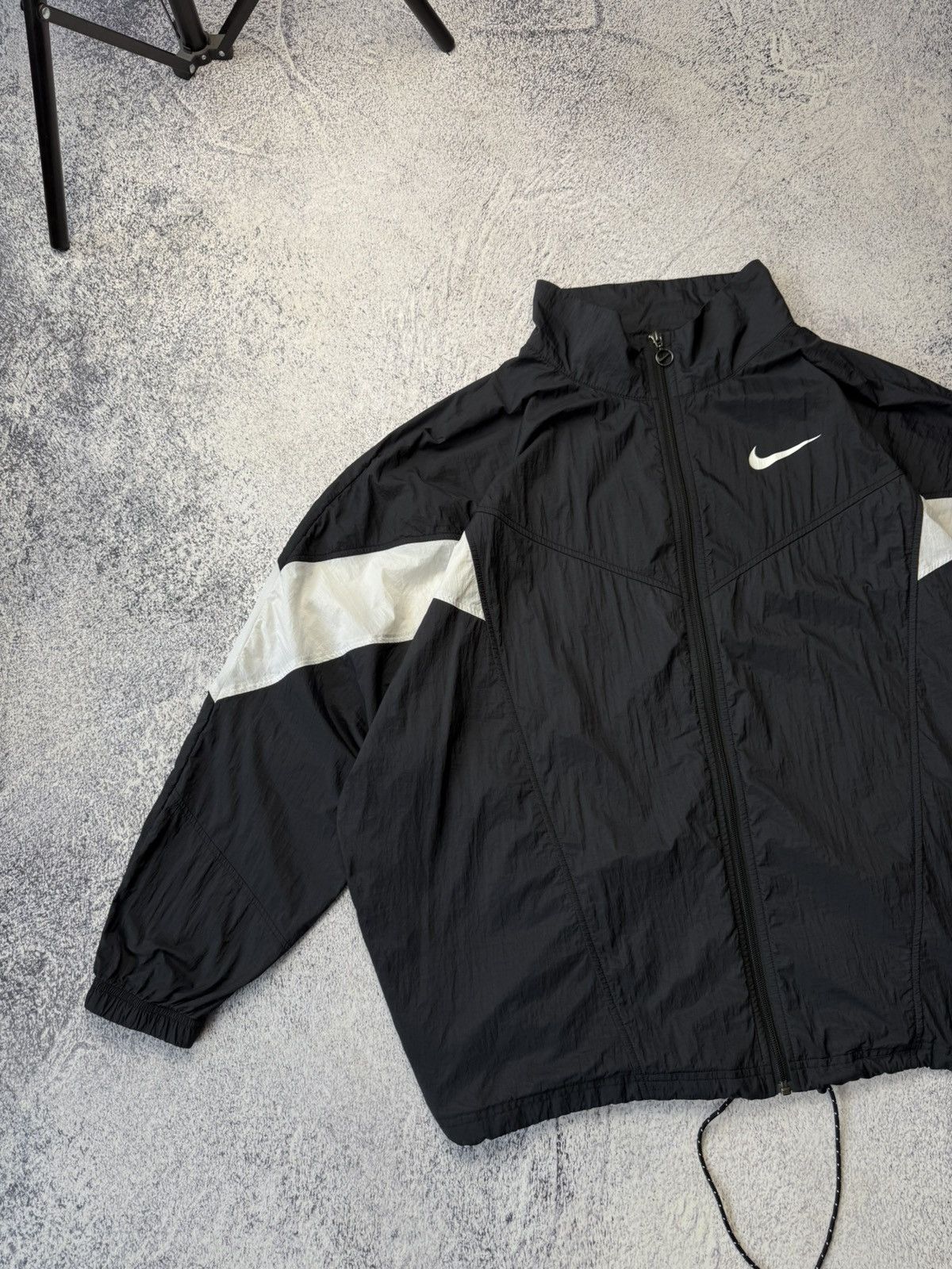 Nike Vintage Nike Track Big Logo Jacket Streetwear USA Size US XL / EU 56 / 4 - 5 Thumbnail