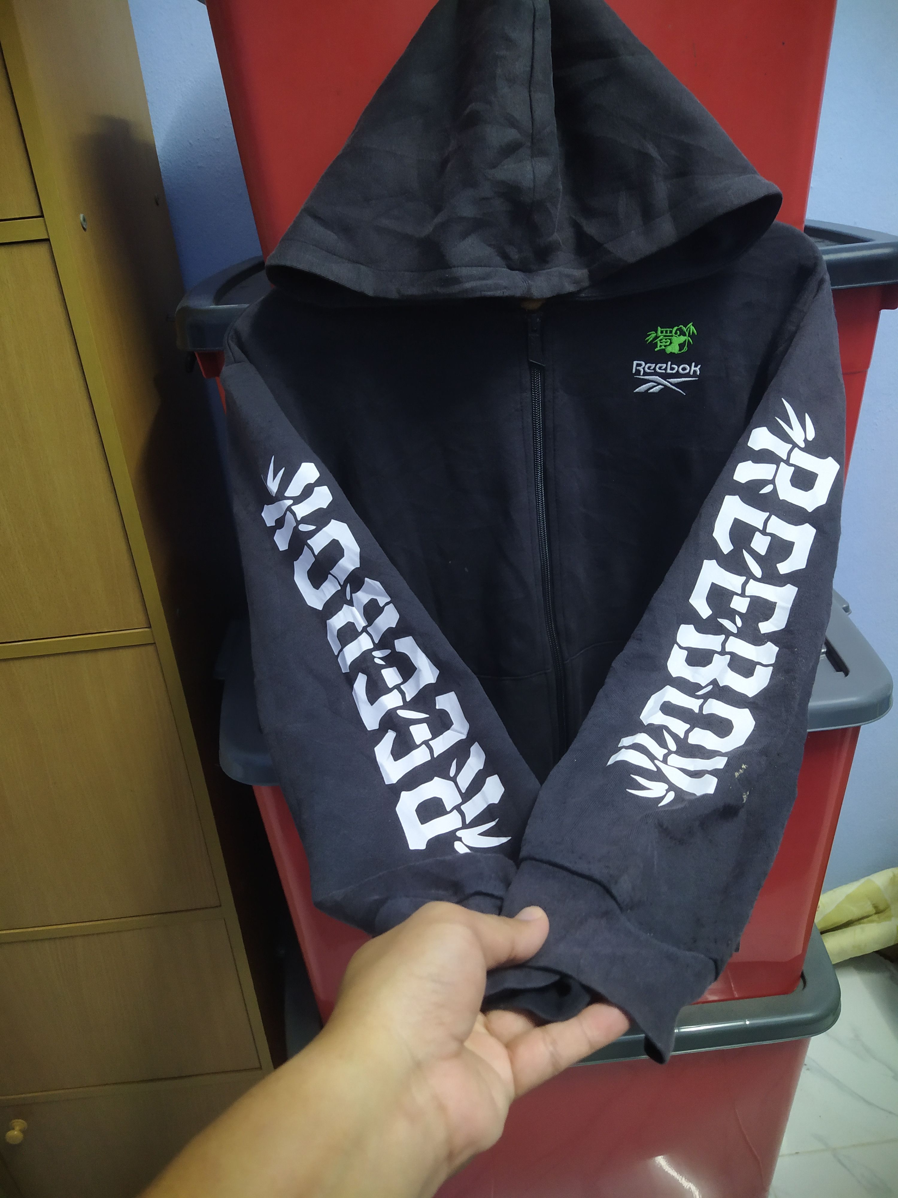 Reebok Reebok Zipper Up hoodie vintage Size US L / EU 52-54 / 3 - 3 Thumbnail