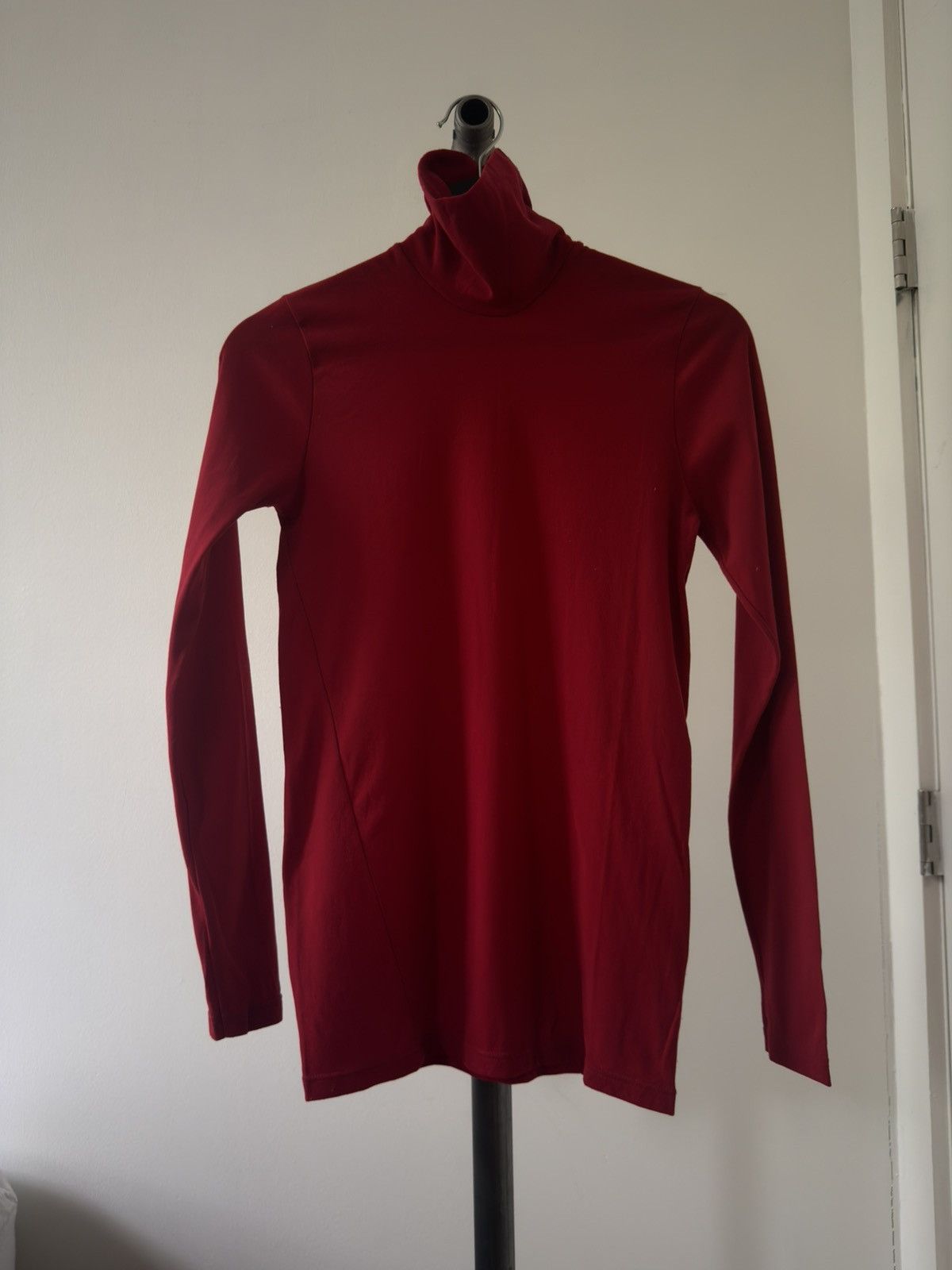 Ann Demeulemeester AW96 Red Twisted Turtleneck Size M / US 6-8 / IT 42-44 - 1 Thumbnail