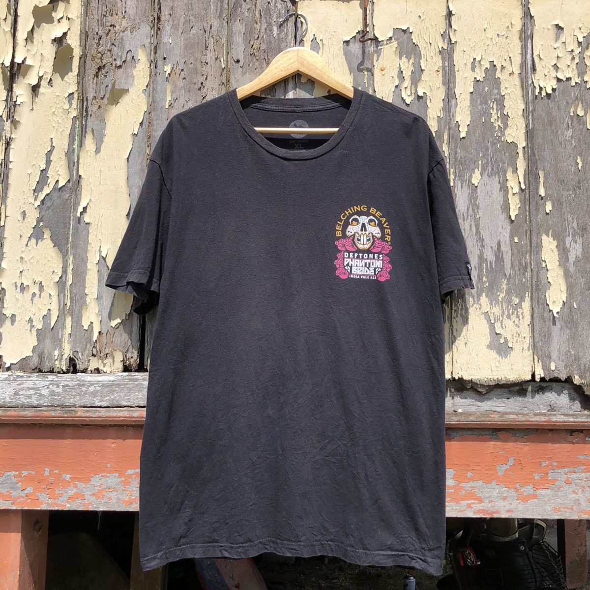 Band Tees Vintage y2k Sunfaded Deftones Belching Beaver Tshirt Size US XL / EU 56 / 4 - 3 Thumbnail
