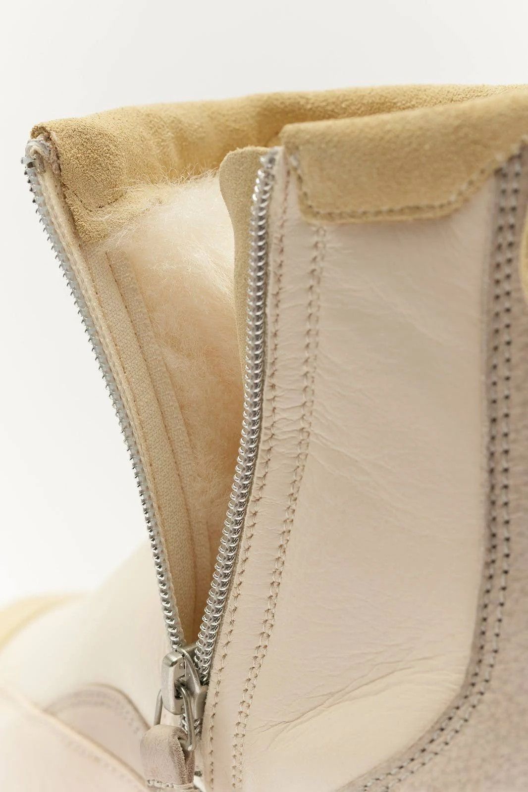 Our Legacy o1mle0424 Yeti Boots in Beige Size US 7 / EU 40 - 6 Thumbnail