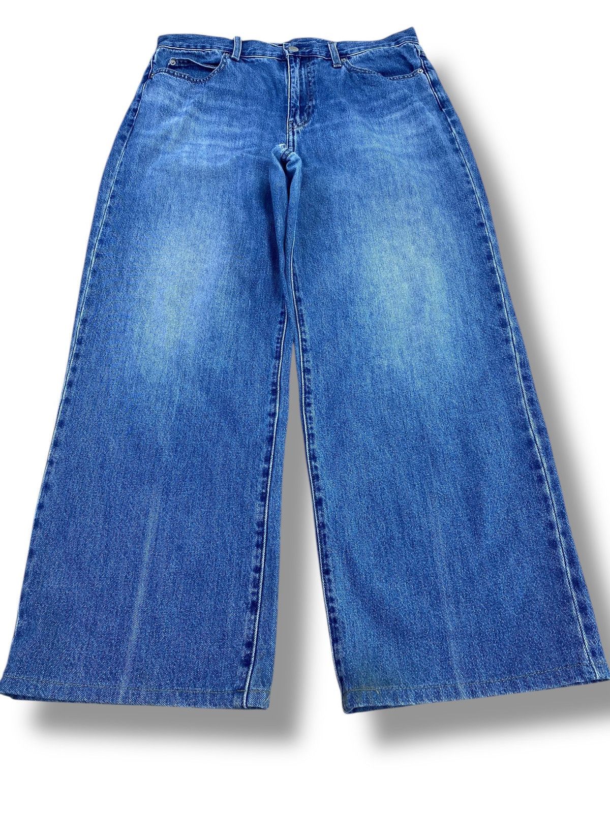 Uniqlo Uniqlo Faded Wash Style Wide Leg Jeans Size US 32 / EU 48 - 1 Thumbnail