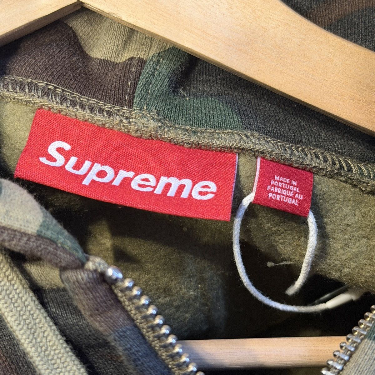 Supreme Supreme Cracked Raglan Camo Hoodie Size US XL / EU 56 / 4 - 3 Thumbnail