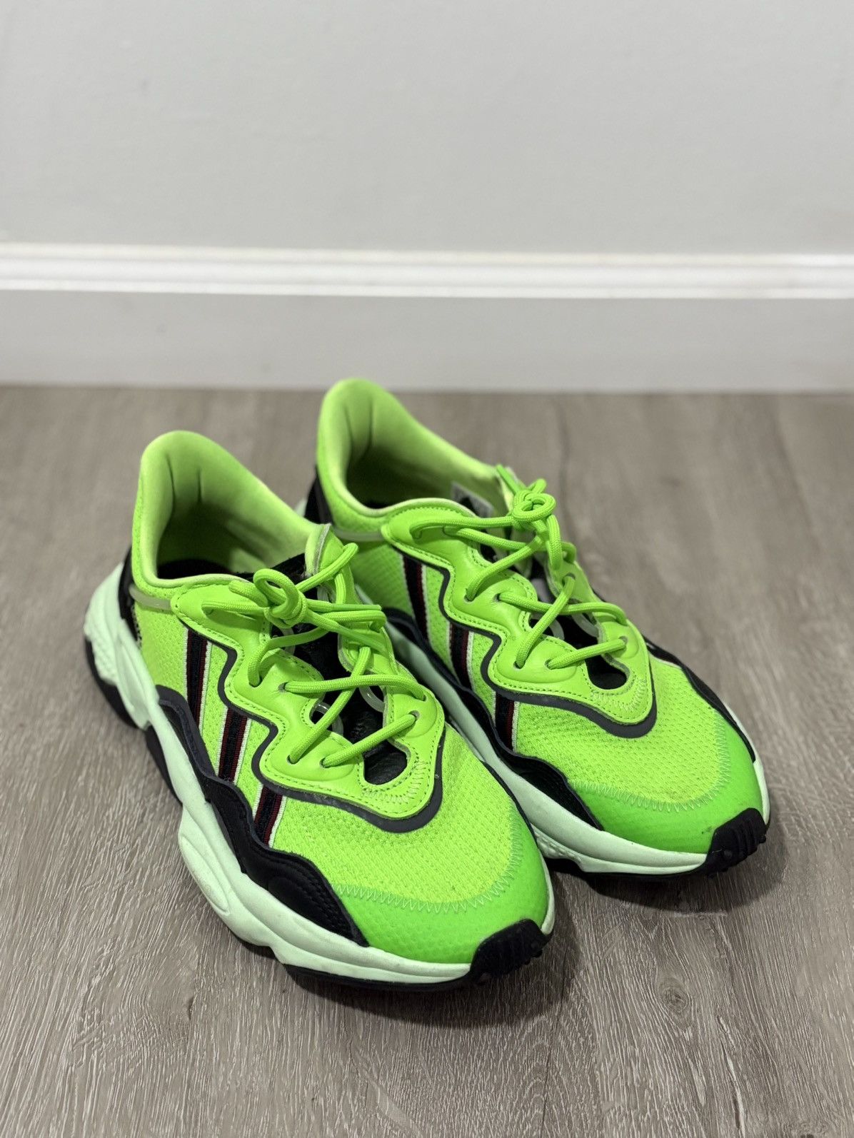Adidas Adidas Ozweego Size US 9 / EU 42 - 1 Thumbnail